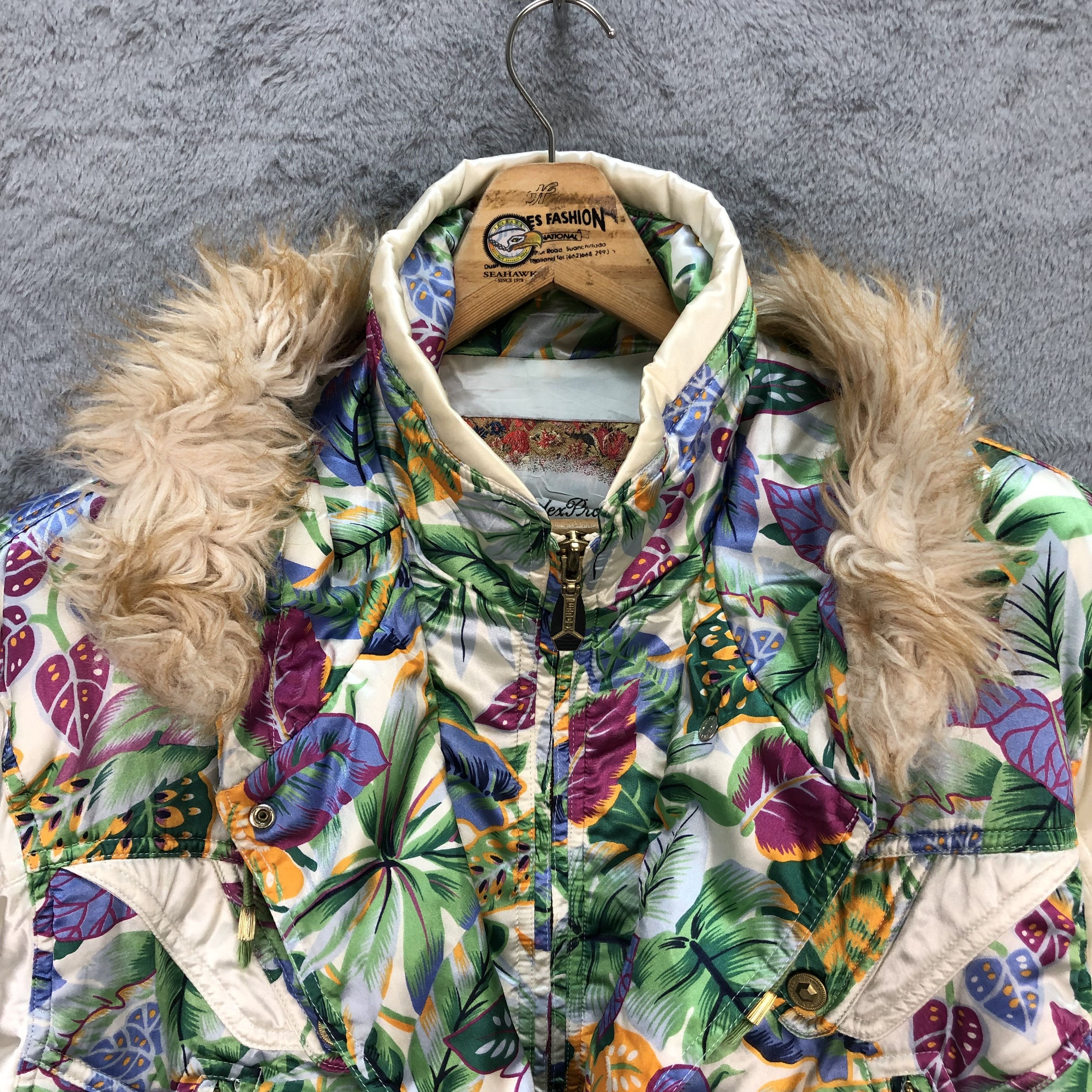 Japanese Brand WINDEX PRO FLORAL PRINT FUR HOODIE SKI JACKET #5882-212 Size L / US 10 / IT 46 - 7 Thumbnail