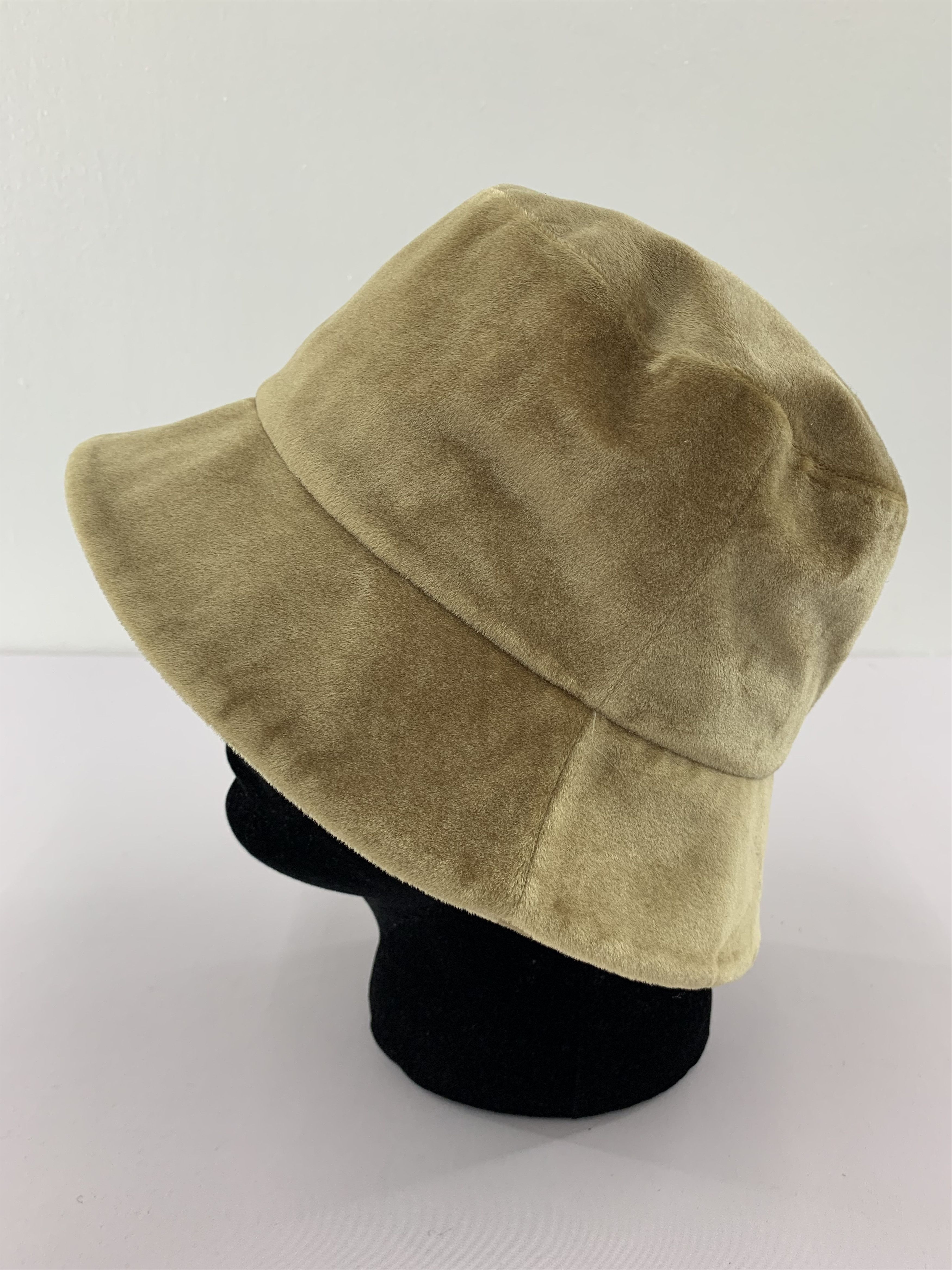 Japanese Brand Michel Klein Velvet Bucket Hats - SS1202 Size ONE SIZE - 1 Thumbnail