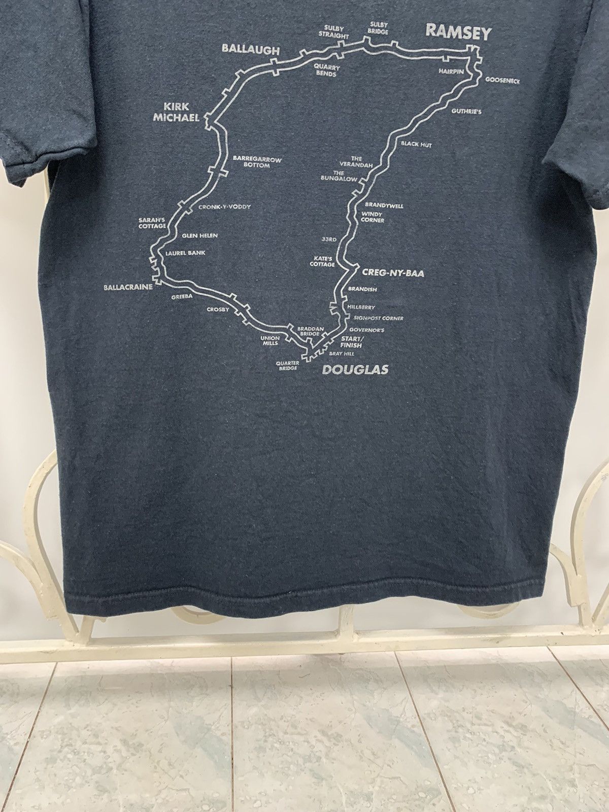 Vintage Vintage 2012 Isle of Man TT Moto Racing T-shirt Size US M / EU 48-50 / 2 - 14 Thumbnail