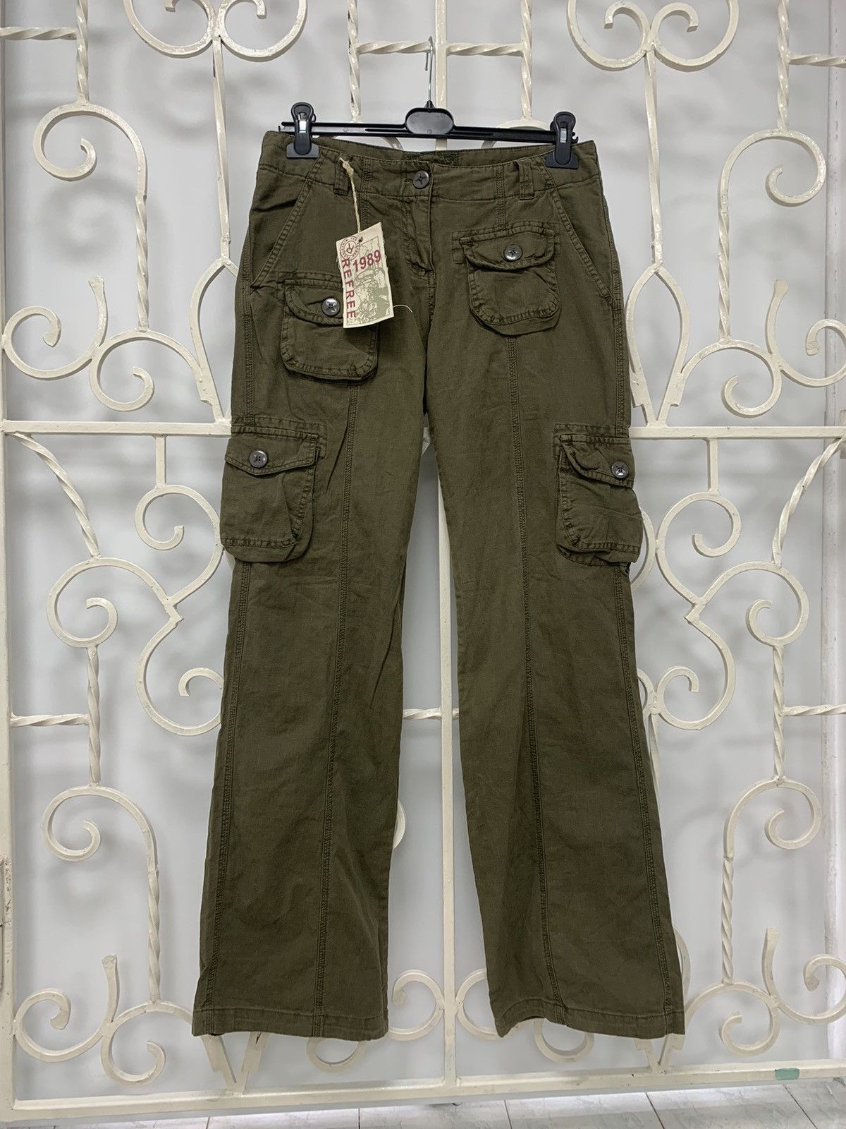 Japanese Brand New! Y2K Women’s Multipocket Cargo Pants Size 34" / US 12 / IT 48 - 1 Thumbnail