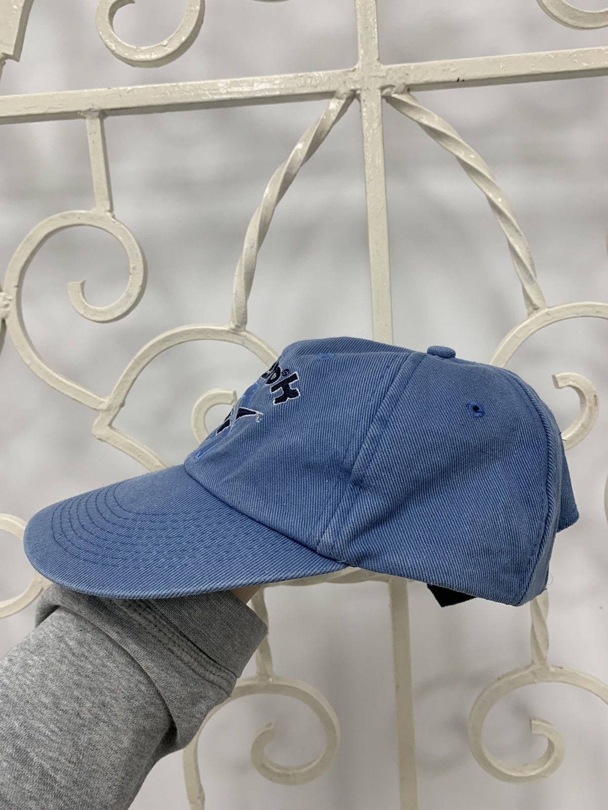 Reebok × Vintage Vintage Reebok Big Logo Faded Cap Hat Size ONE SIZE - 11 Thumbnail