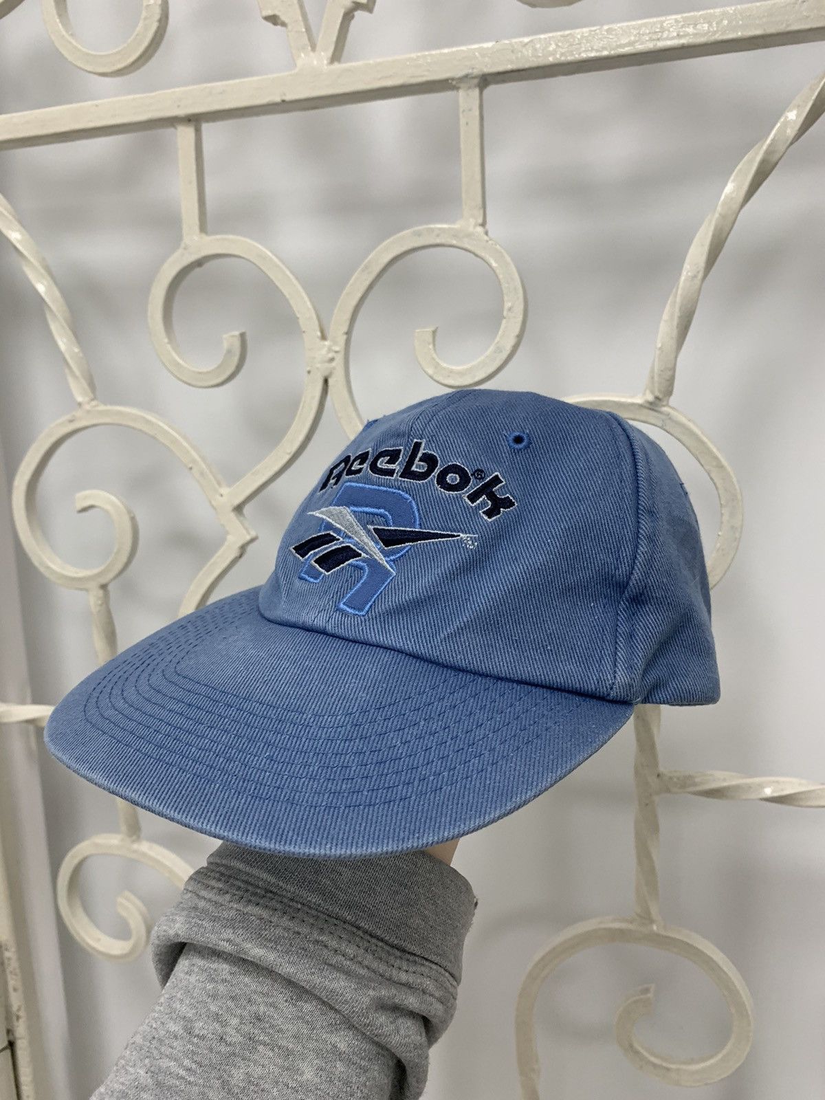 Reebok × Vintage Vintage Reebok Big Logo Faded Cap Hat Size ONE SIZE - 5 Thumbnail