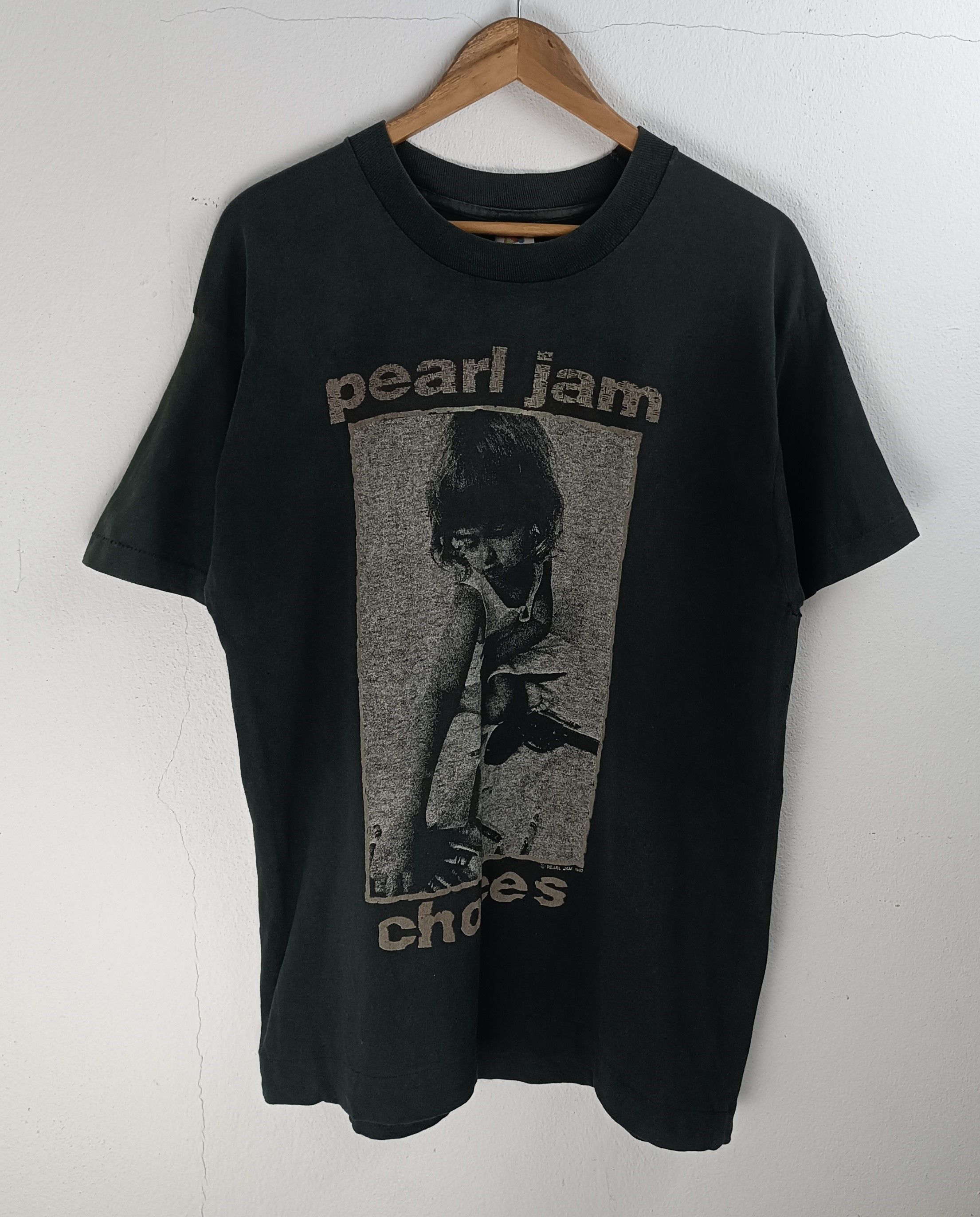 Band Tees VINTAGE '92 PEARL JAM 'CHOICES' ALTERED (hole soundgarden) Size US L / EU 52-54 / 3 - 3 Thumbnail