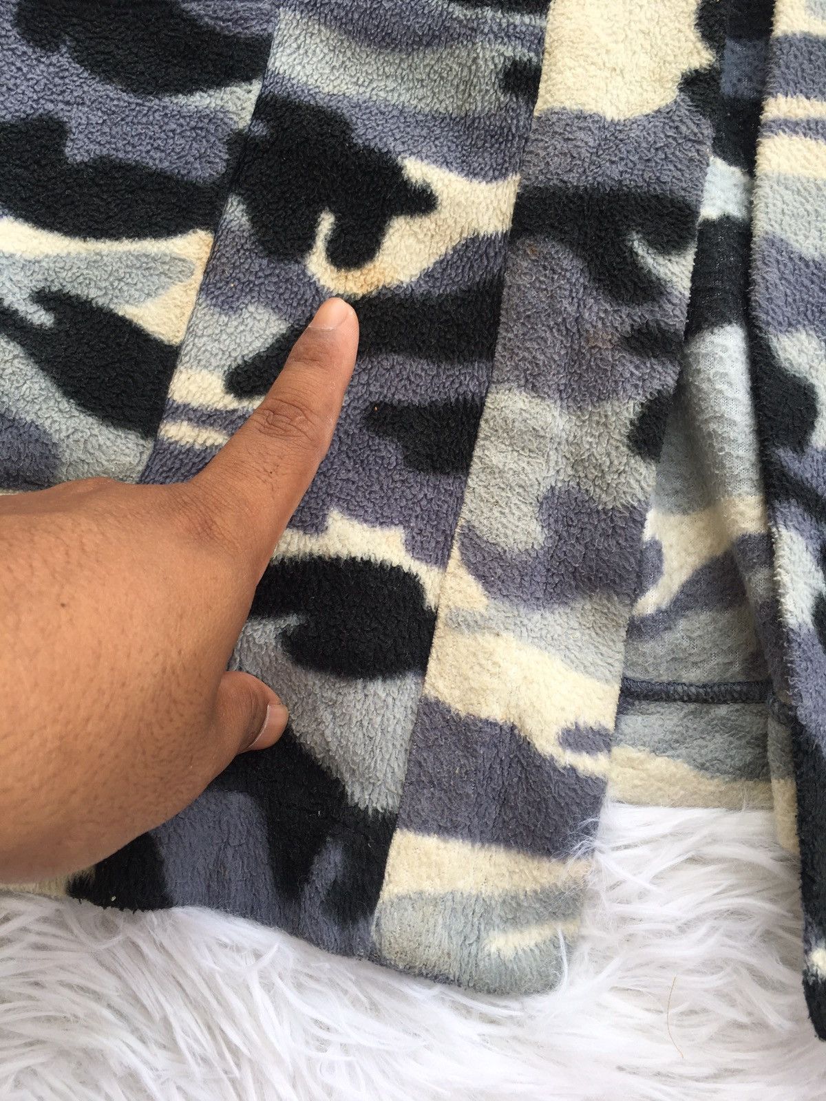 Gianni Valentino Rare Vintage Gianni Valentino Camo Bath Robe Size US L / EU 52-54 / 3 - 9 Thumbnail