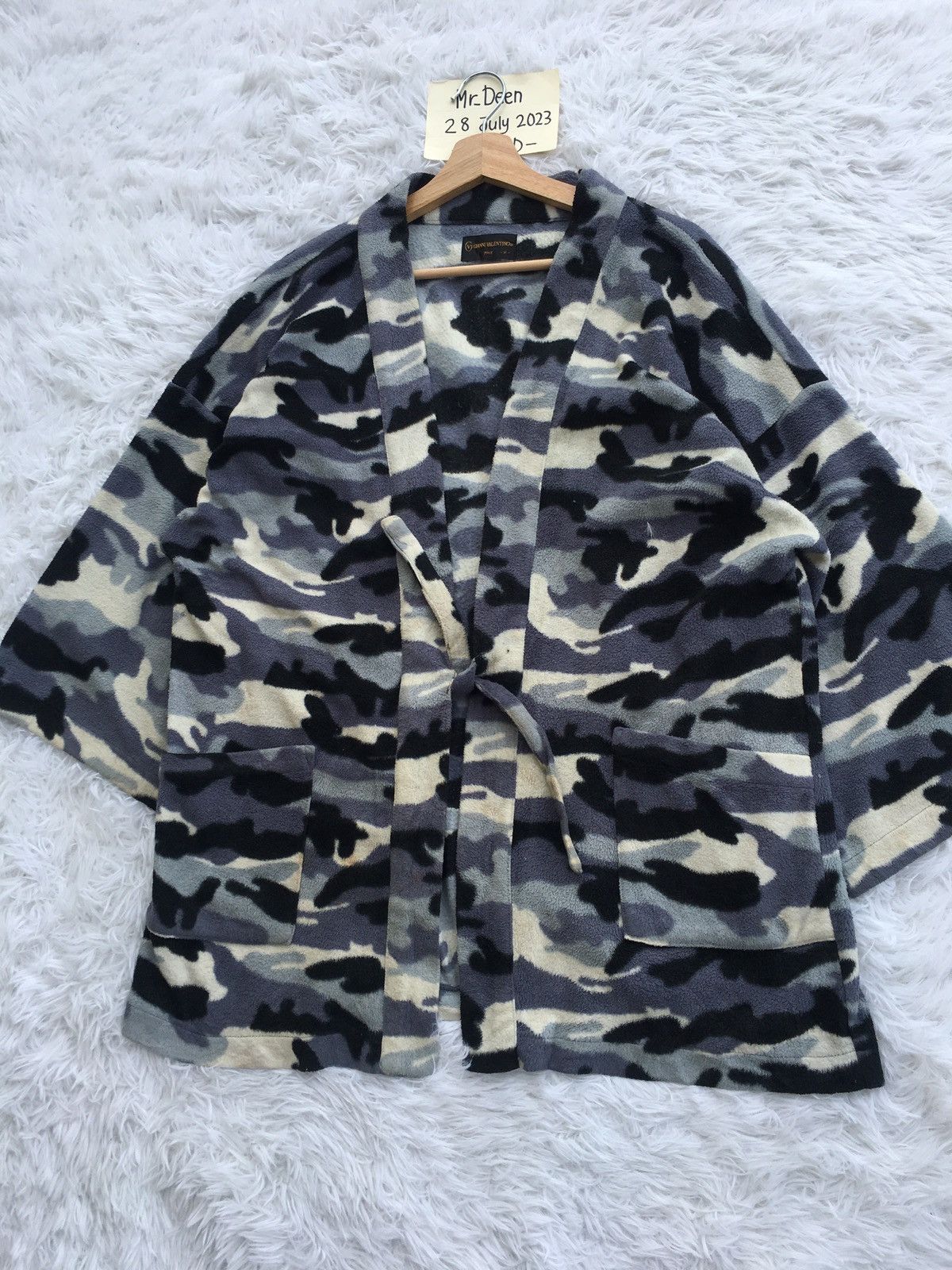 Gianni Valentino Rare Vintage Gianni Valentino Camo Bath Robe Size US L / EU 52-54 / 3 - 3 Thumbnail