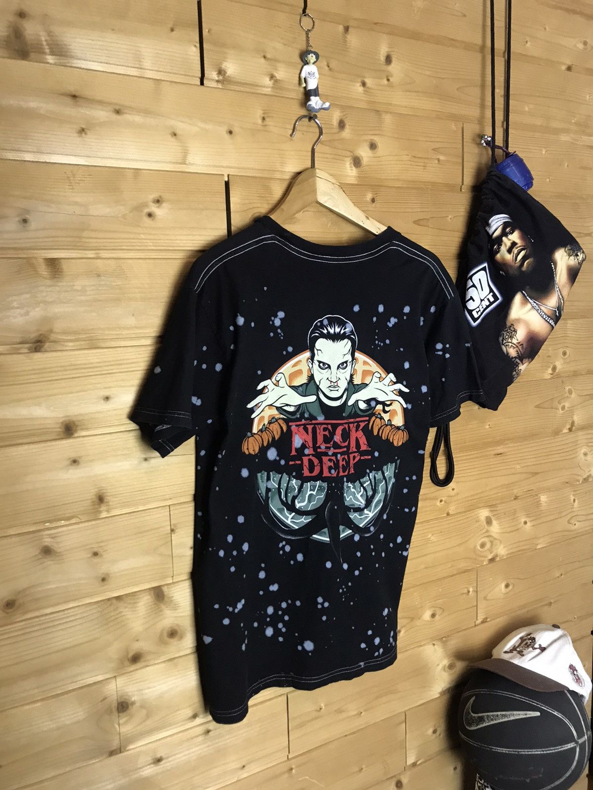 Band Tees Neck Deep inspired Stranger Things t-shirt Size US M / EU 48-50 / 2 - 1 Thumbnail