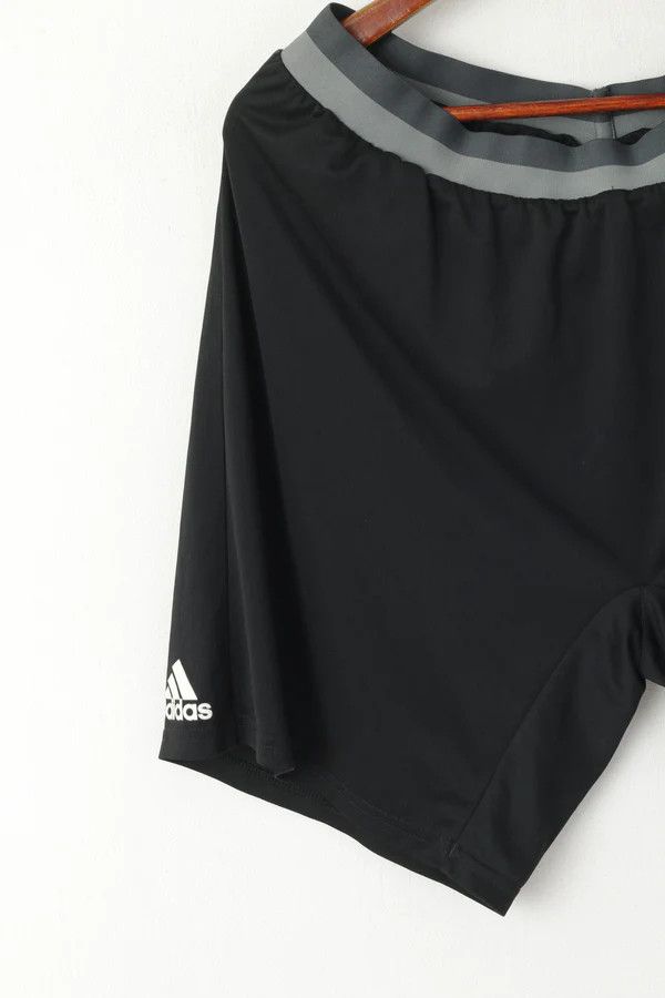 Adidas Adidas Men L Shorts Black Thin Sportswear Vtg 5804 Size US 36 / EU 52 - 2 Thumbnail