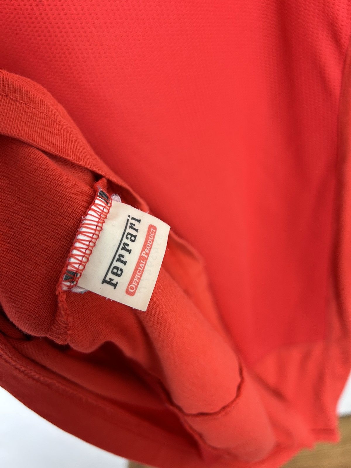 Ferrari Vintage Puma Ferrari Formula Uno F1 Racing Patches T-Shirt Size US L / EU 52-54 / 3 - 8 Thumbnail