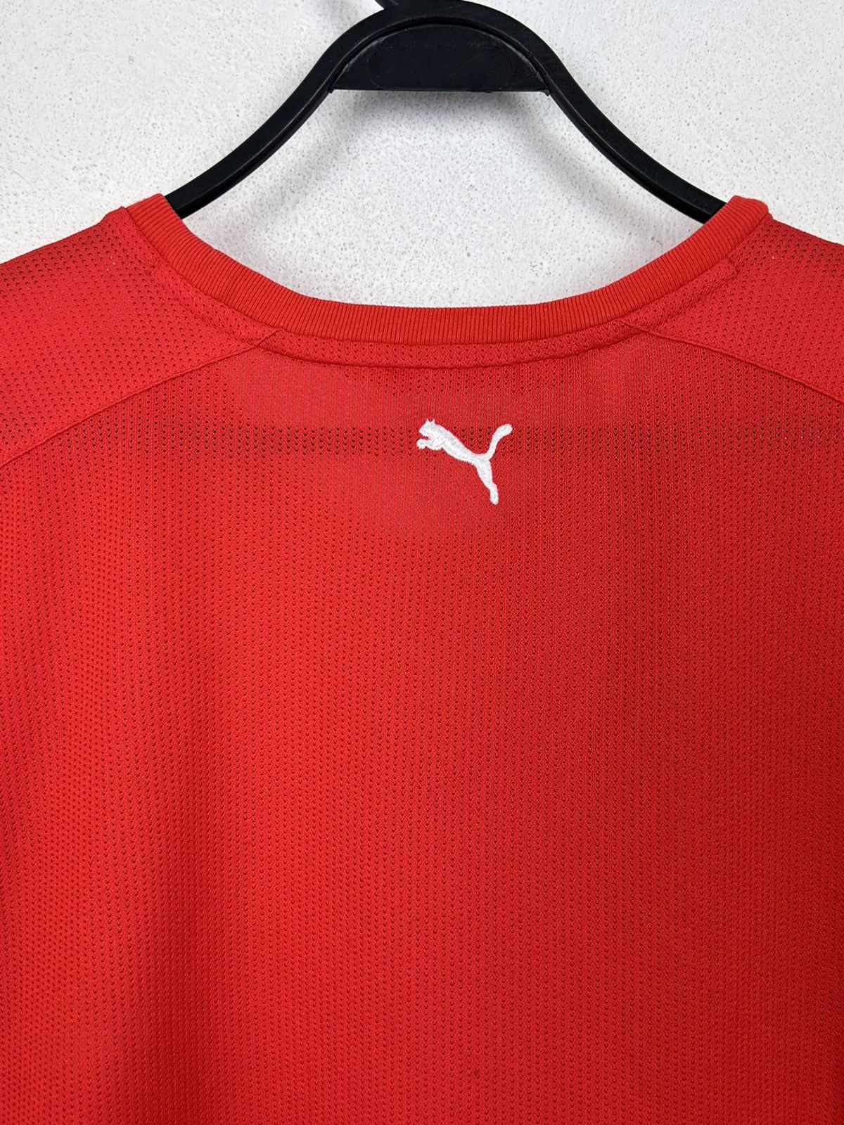 Ferrari Vintage Puma Ferrari Formula Uno F1 Racing Patches T-Shirt Size US L / EU 52-54 / 3 - 6 Thumbnail