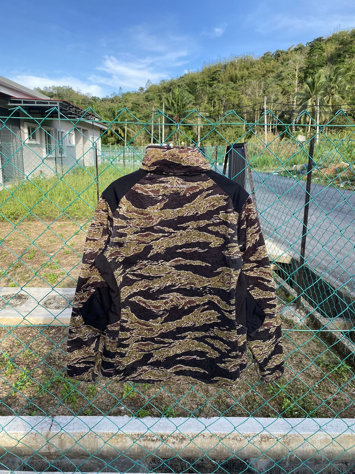 Japanese Brand Feild Core Tiger Stripe Cordura Jacket Size US L / EU 52-54 / 3 - 2 Thumbnail