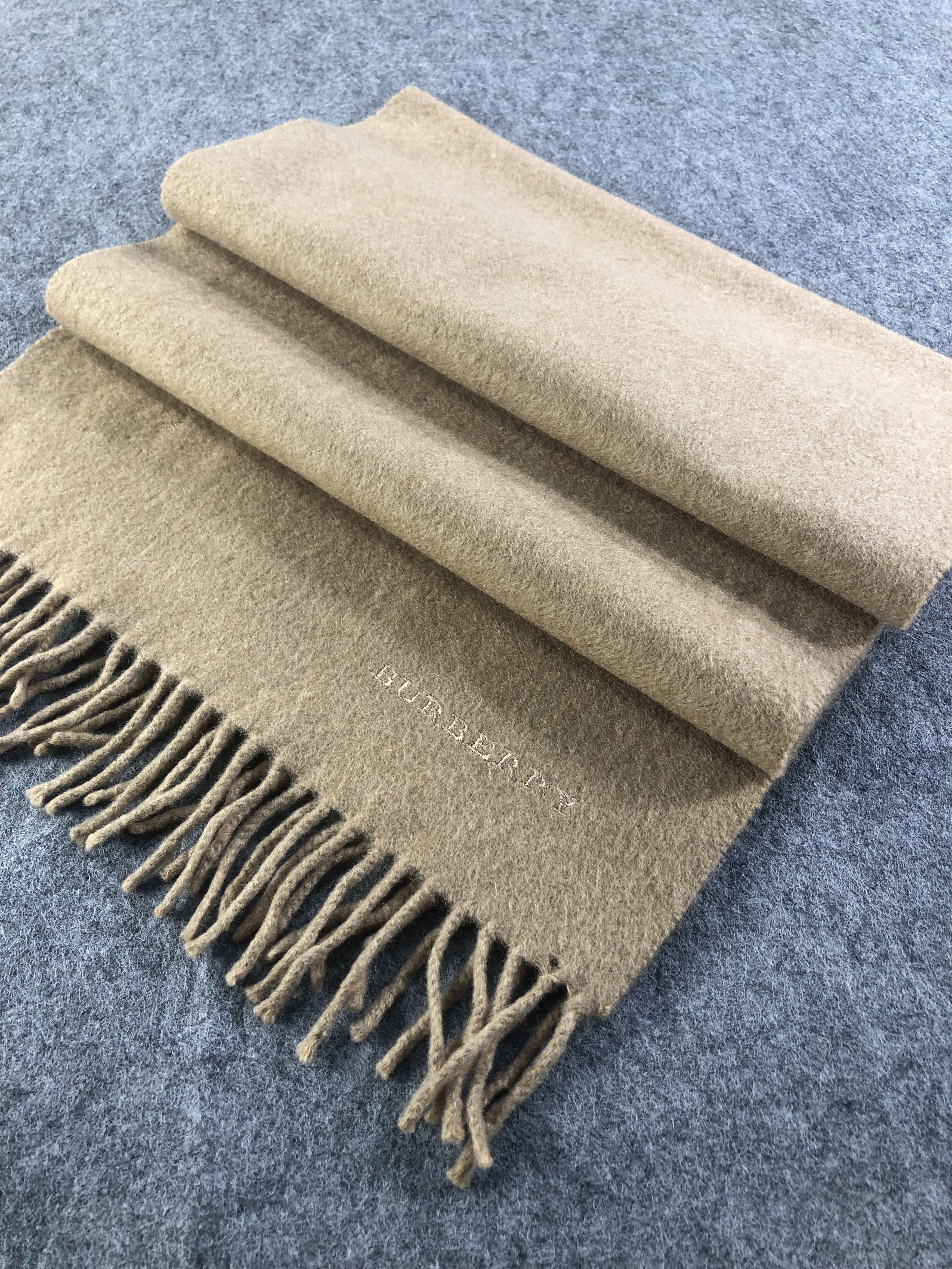 Burberry Burberry Cashmere Scarf / Muffler / Neckwear Size ONE SIZE - 2 Thumbnail