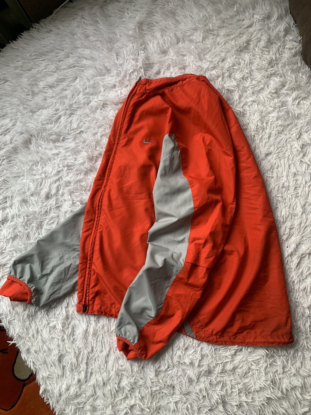 Nike Vintage Nike Y2K Logo Swoosh Light Jacket Clima-fit Size US XXL / EU 58 / 5 - 3 Thumbnail