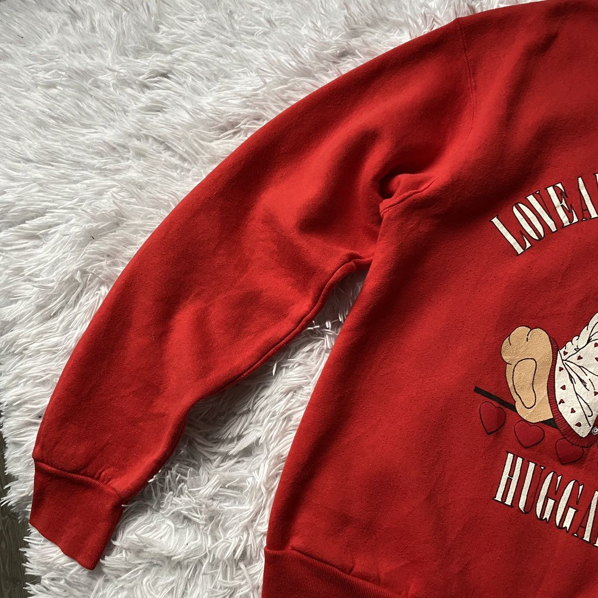 Vintage Vintage 90s Loveable Squeezable Huggable Crewneck Sweatshirt Size US L / EU 52-54 / 3 - 3 Thumbnail