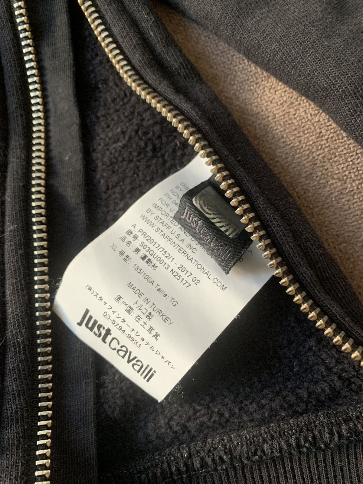 Just Cavalli Just Cavalli Studded Tiger Sweatshirt in Black for Men Size US XL / EU 56 / 4 - 4 Thumbnail