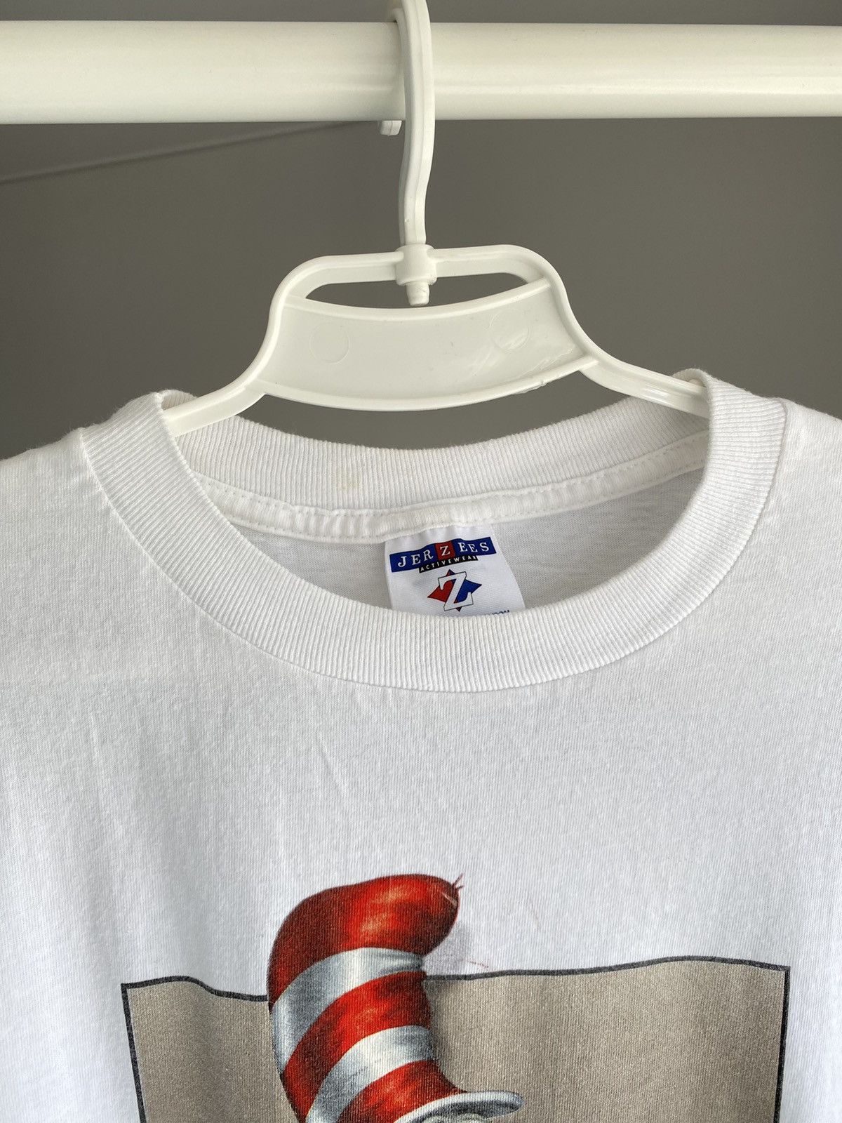 Other Vintage Cat In The Hat Tee Size US L / EU 52-54 / 3 - 4 Thumbnail