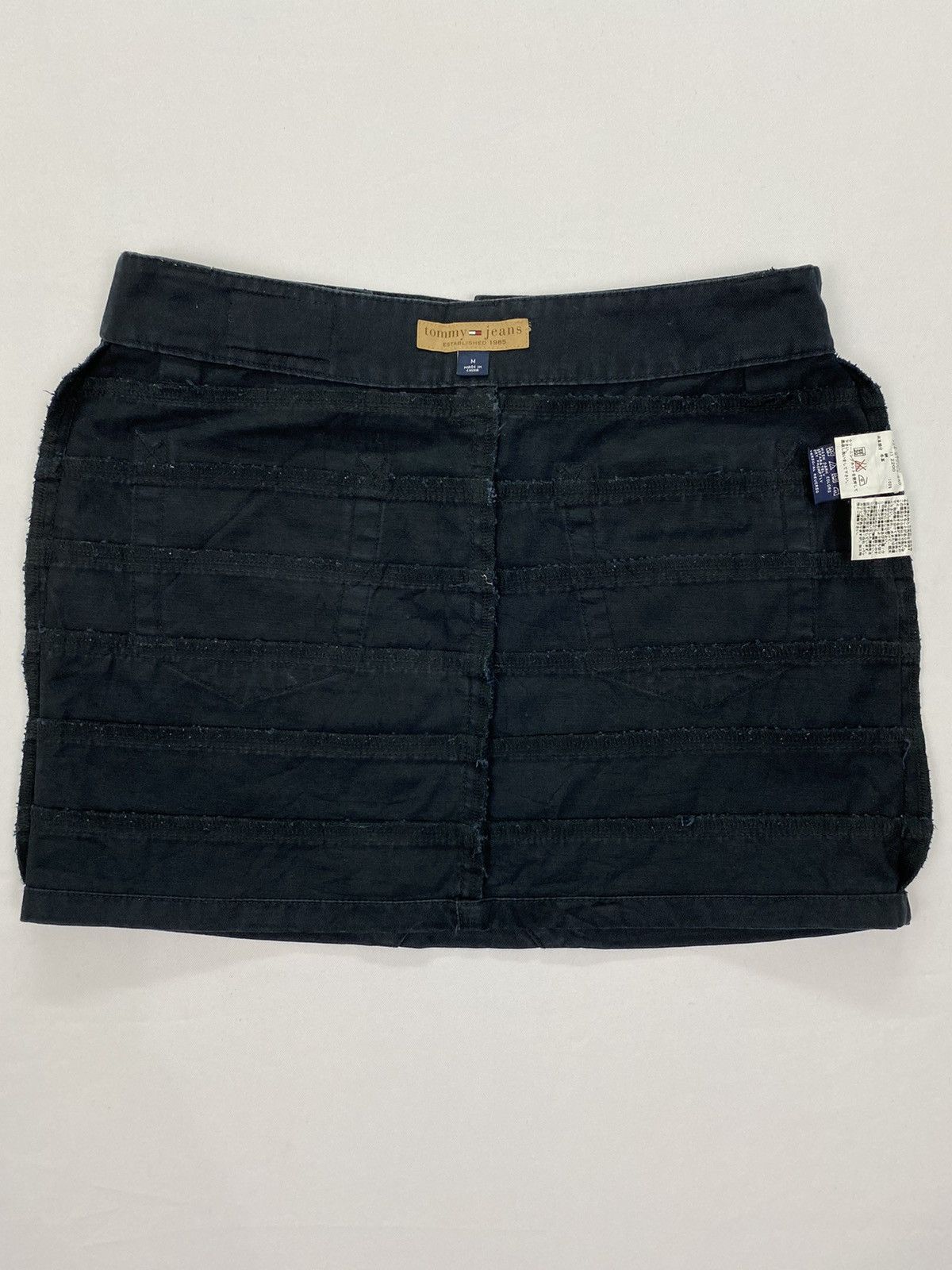 Tommy Hilfiger Tommy Hilfiger Jeans Distressed Hagi Skirt Size 30" / US 8 / IT 44 - 7 Thumbnail