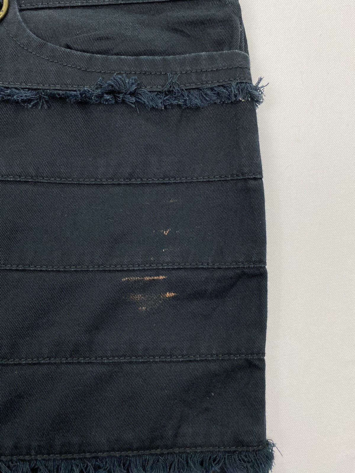 Tommy Hilfiger Tommy Hilfiger Jeans Distressed Hagi Skirt Size 30" / US 8 / IT 44 - 13 Thumbnail