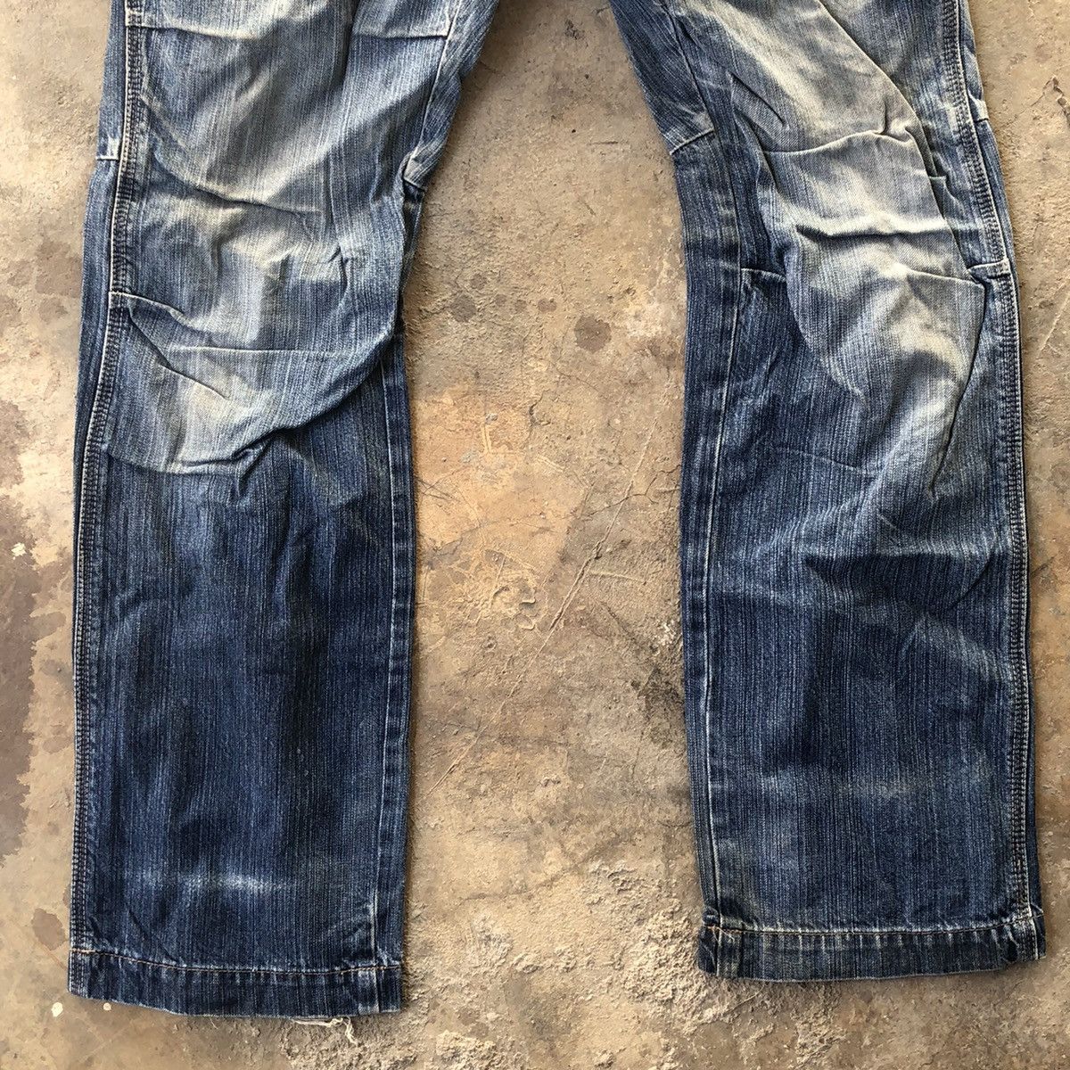 Marithe + Francois Girbaud Marithe Francois Girbaud straight leg box pleat pocket denim Size US 30 / EU 46 - 5 Thumbnail
