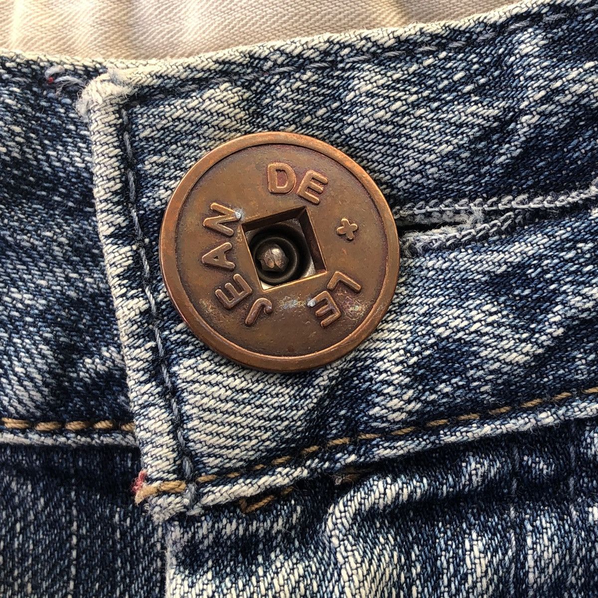 Marithe + Francois Girbaud Marithe Francois Girbaud straight leg box pleat pocket denim Size US 30 / EU 46 - 7 Thumbnail