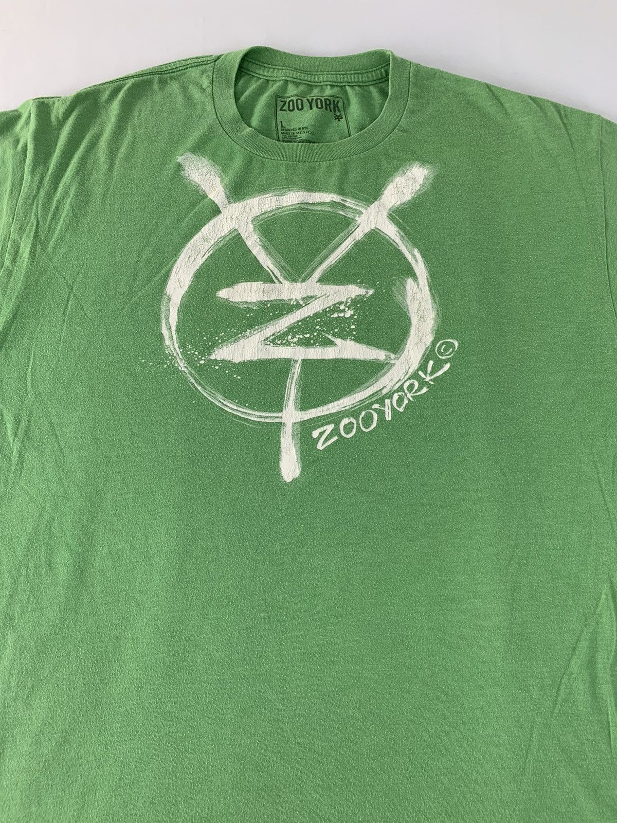 Zoo York Hype Zoo York Skateboarding Brand Big Logo Tee Size US L / EU 52-54 / 3 - 3 Thumbnail