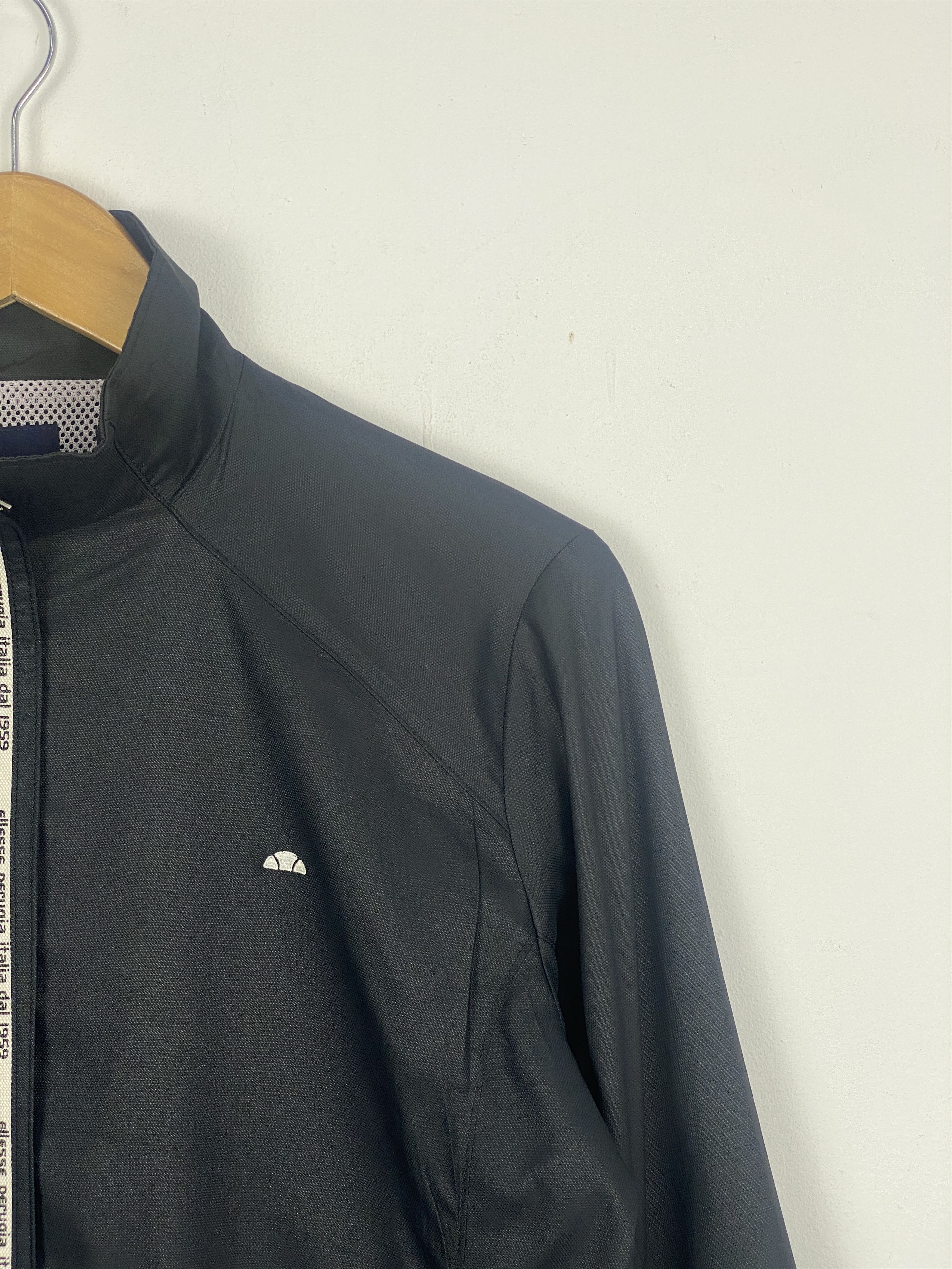 Ellesse Ellesse Zipper Ups Light Jacket Black AH0048 Size L / US 10 / IT 46 - 7 Thumbnail