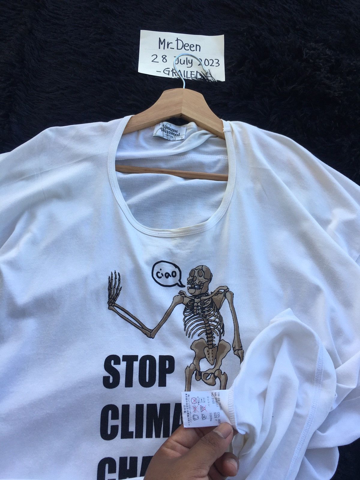 Vivienne Westwood Rare Vintage Vivienne Westwood Stop Climate Change Tshirt Size US XL / EU 56 / 4 - 9 Thumbnail