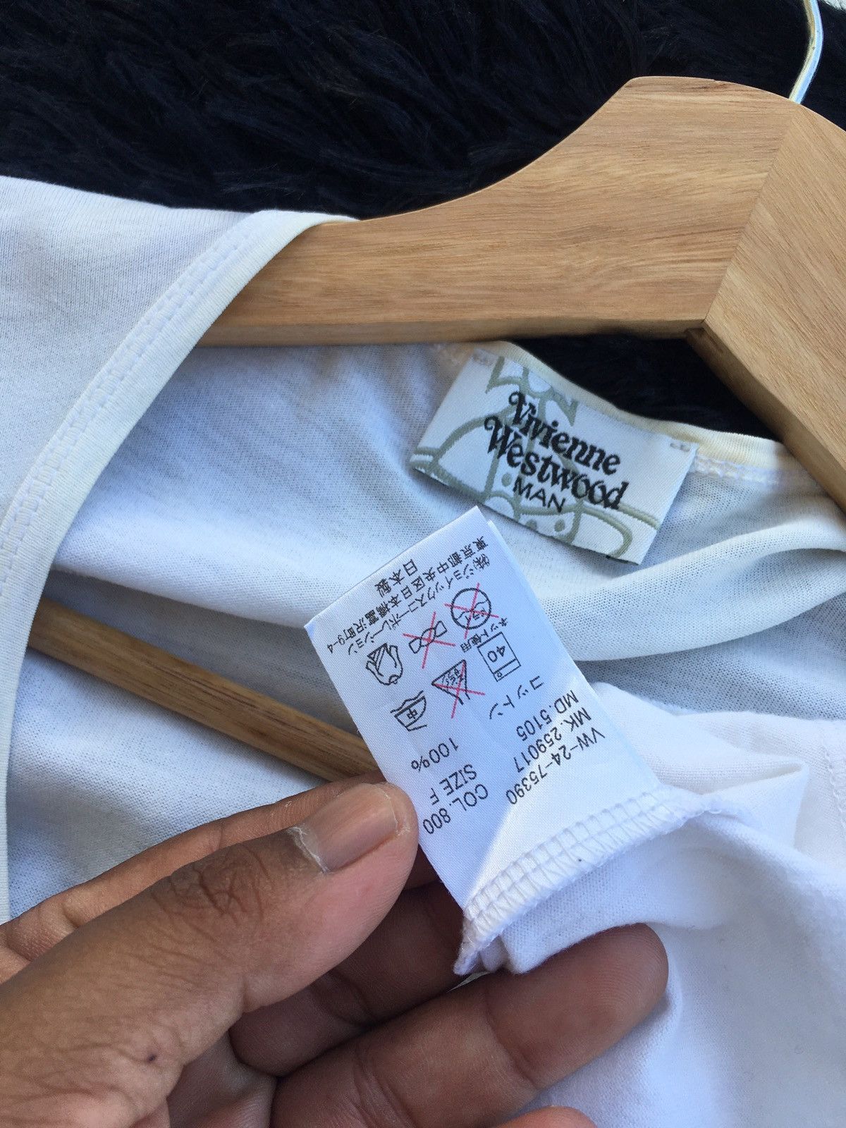 Vivienne Westwood Rare Vintage Vivienne Westwood Stop Climate Change Tshirt Size US XL / EU 56 / 4 - 10 Thumbnail