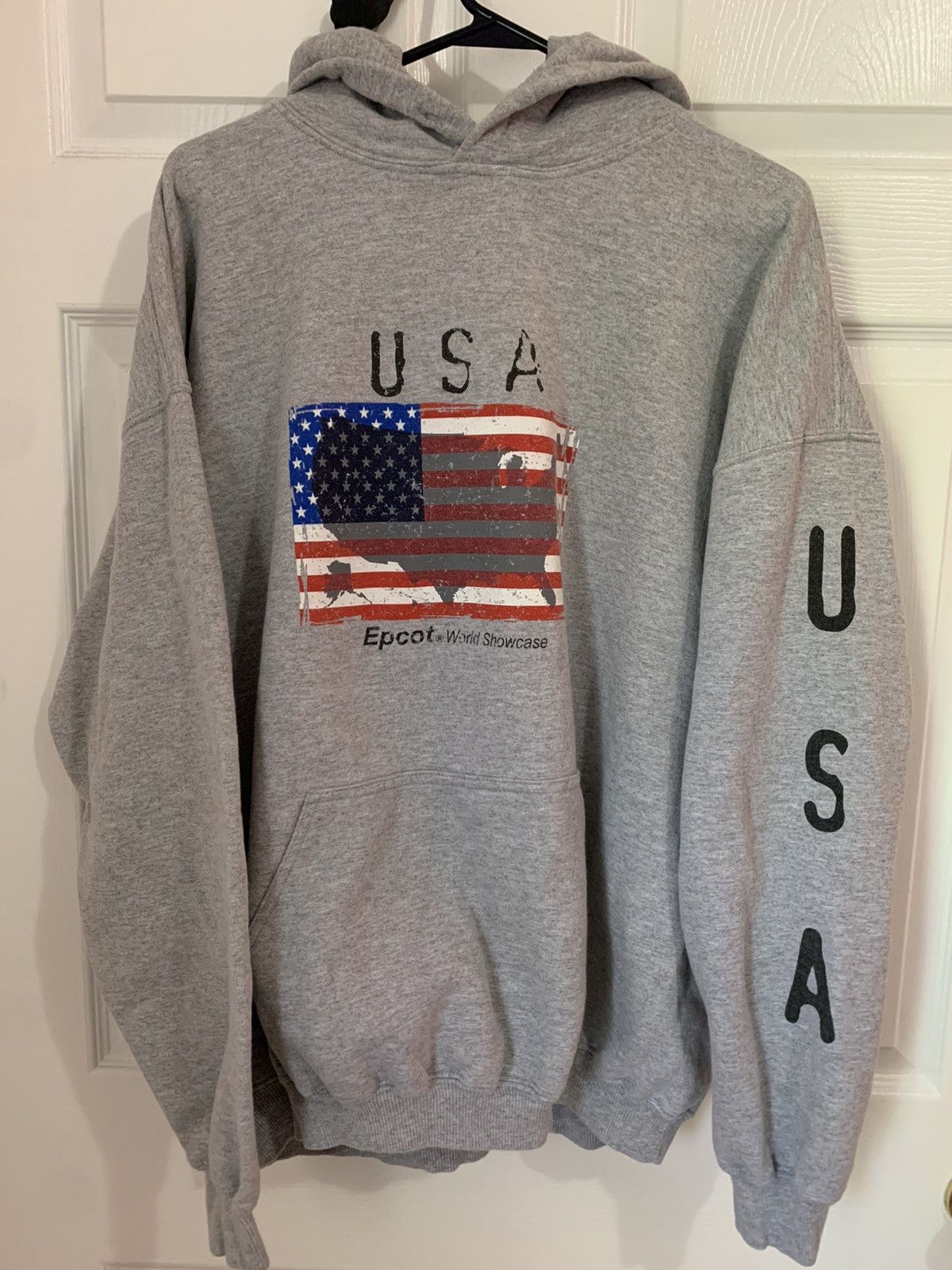 Disney Vintage Disney Epcot Hoodie Size US XL / EU 56 / 4 - 1 Thumbnail