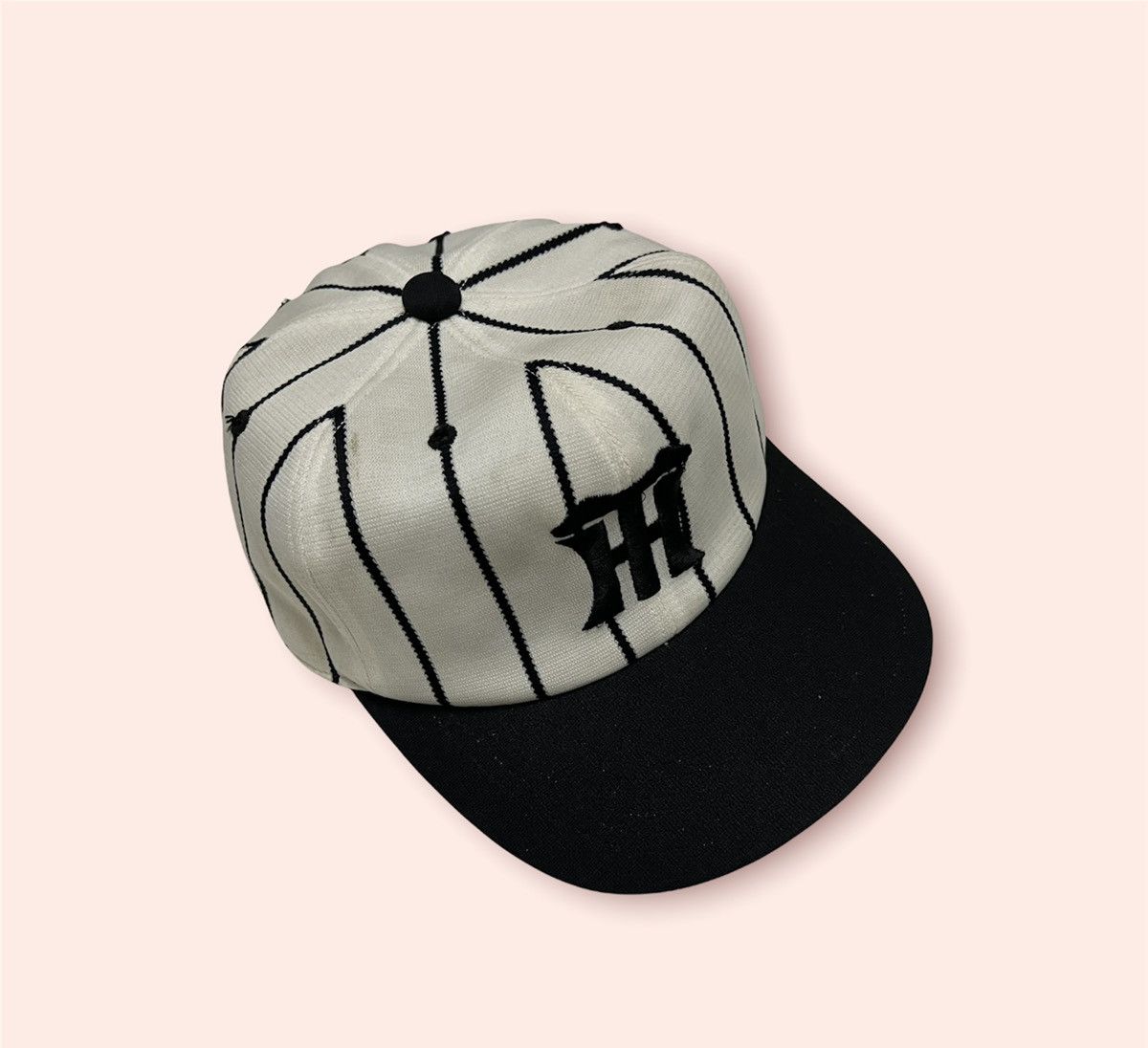 VTG HANSHIN TIGERS STRIPE SNAPBACK (GREY UNDER BRIM)