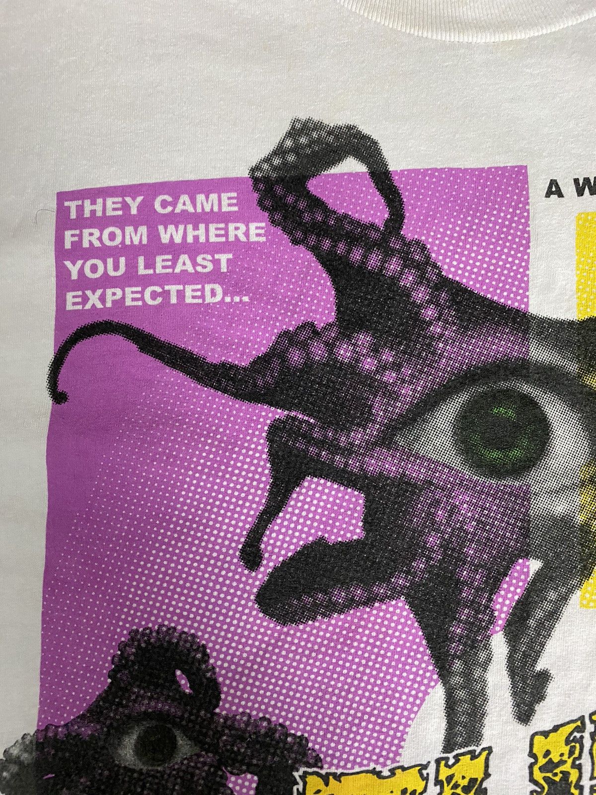 20471120 × Beauty Beast × Japanese Brand Vtg WSTSDMRKT women scream monster eye they never sleep Size US XXL / EU 58 / 5 - 6 Thumbnail