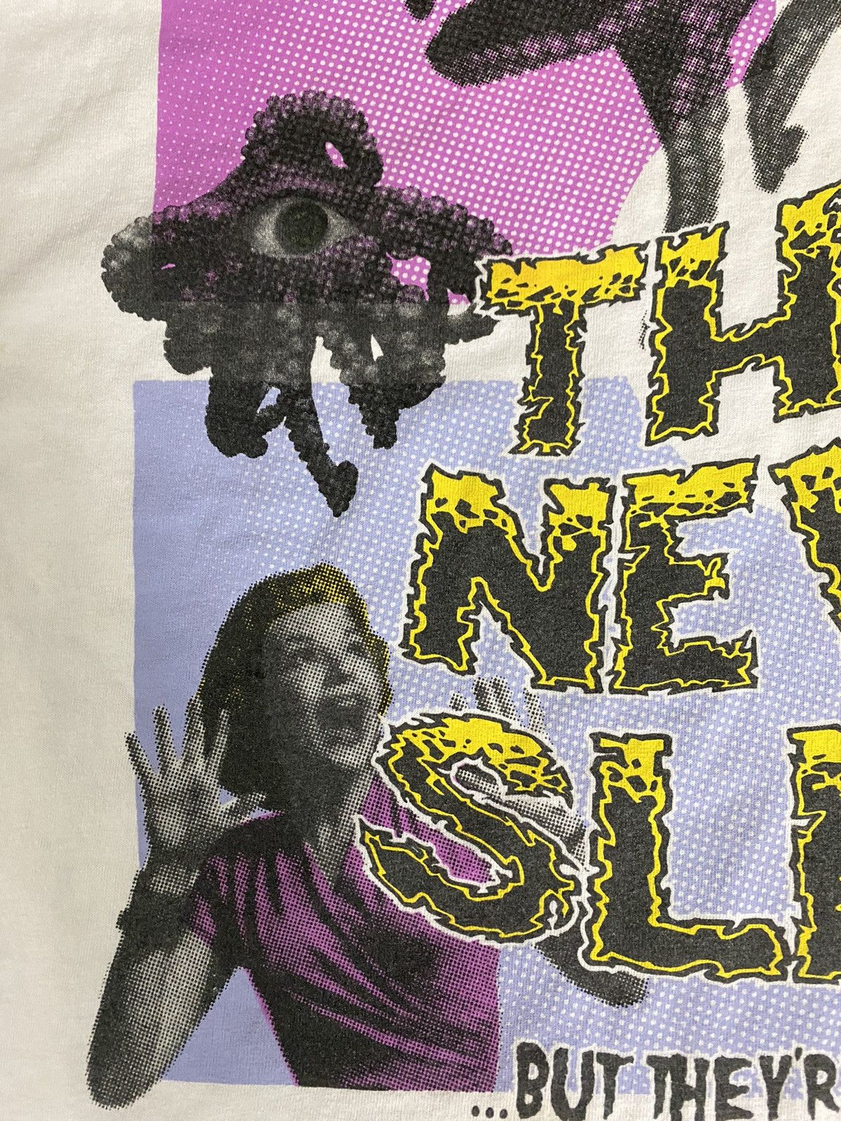 20471120 × Beauty Beast × Japanese Brand Vtg WSTSDMRKT women scream monster eye they never sleep Size US XXL / EU 58 / 5 - 4 Thumbnail