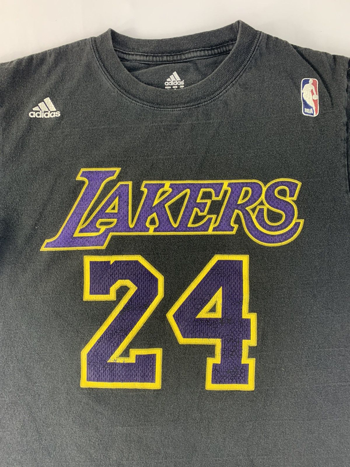 Adidas 90s LA Lakers Adidas Kobe Bryant #24 NBA Printed Tee Size US M / EU 48-50 / 2 - 4 Thumbnail
