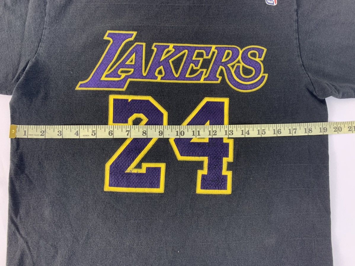 Adidas 90s LA Lakers Adidas Kobe Bryant #24 NBA Printed Tee Size US M / EU 48-50 / 2 - 9 Thumbnail