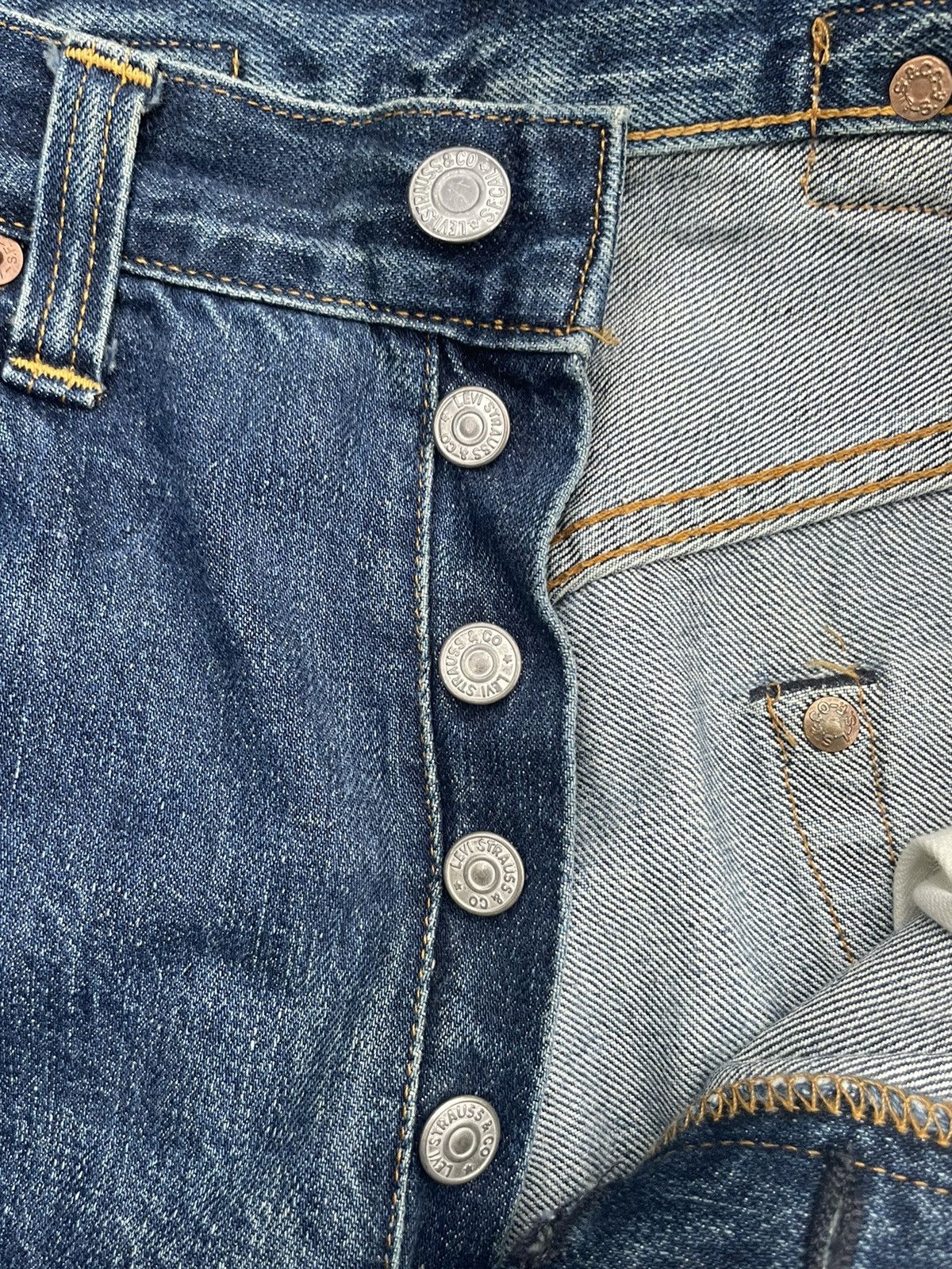 Levi's Vintage 1998 Levis 201XX E Distresed Rework Size US 28 / EU 44 - 23 Thumbnail