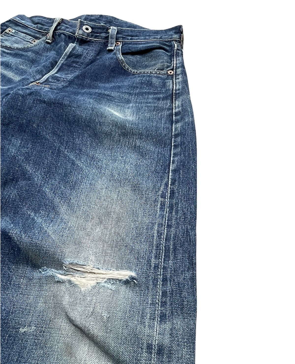 Levi's Vintage Levi’s 98 702XX E 1937 Selvedge Aging Distressed Size US 29 - 11 Thumbnail