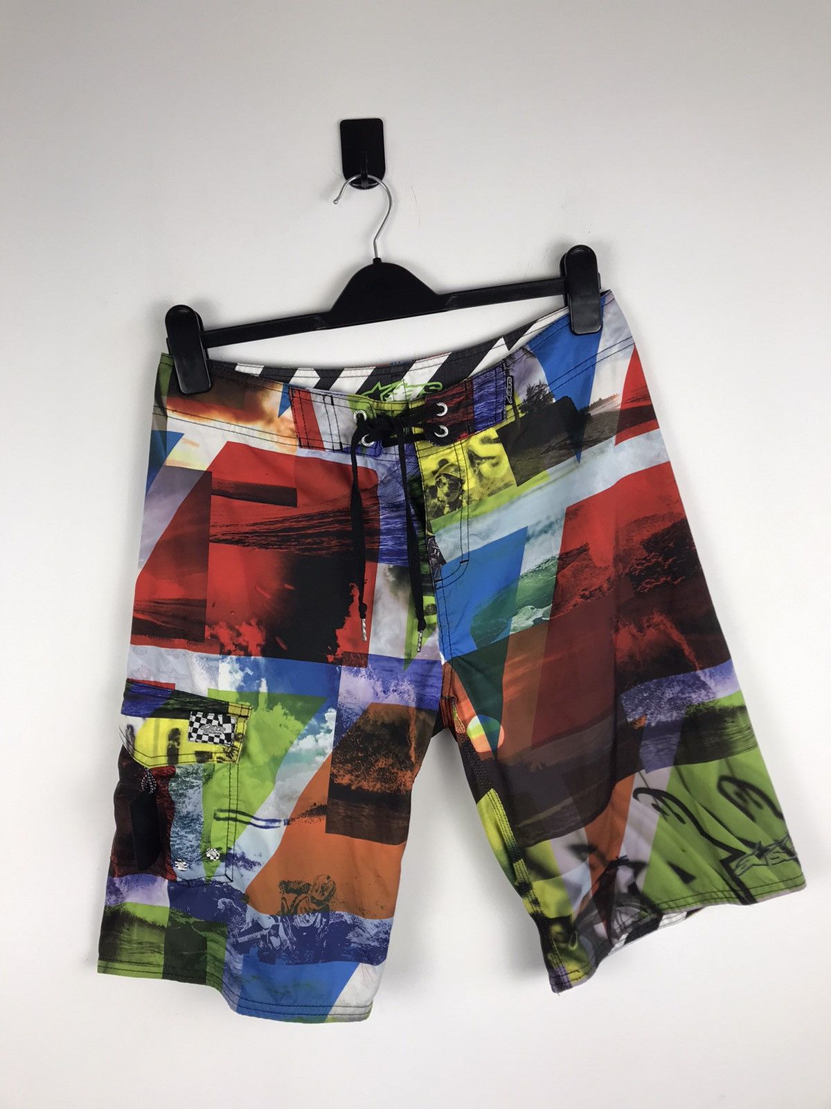 Alpinestars × Vintage Vintage Alpinestars Y2K Surf Swim Shorts Size US 40 / EU 56 - 2 Thumbnail