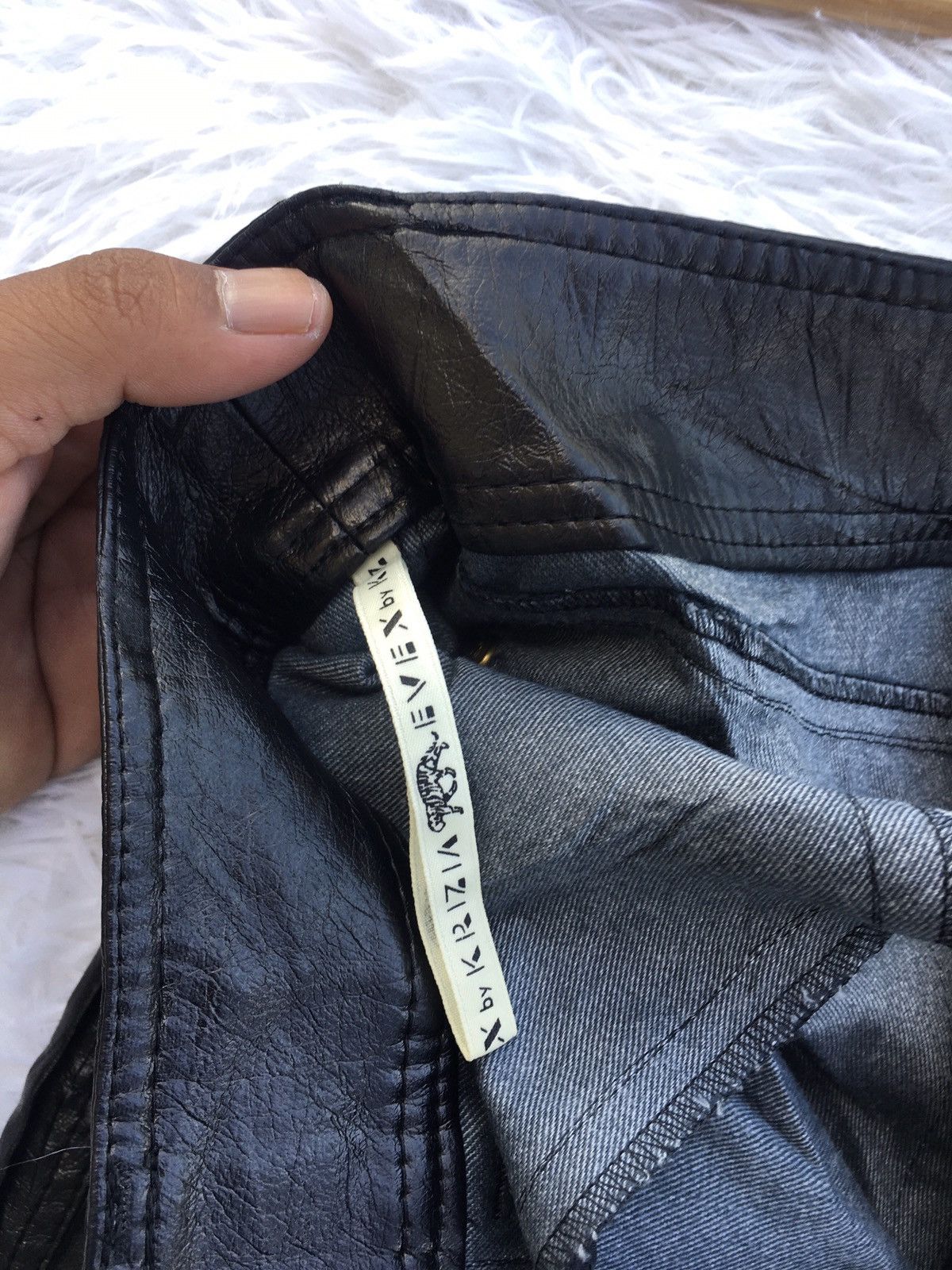 Japanese Brand Rare Vintage Evex by Krizia Leather Pants Size US 27 - 10 Thumbnail