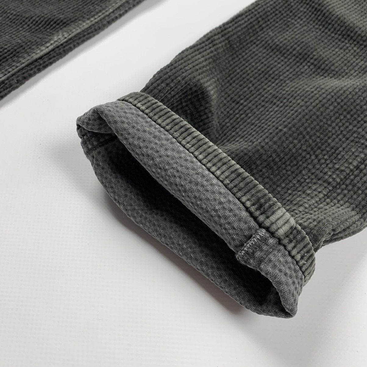 Louis Vuitton Louis Vuitton ash corduroy pants Size US 28 / EU 44 - 4 Thumbnail