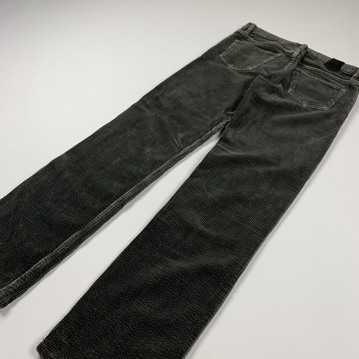 Louis Vuitton Louis Vuitton ash corduroy pants Size US 28 / EU 44 - 18 Thumbnail