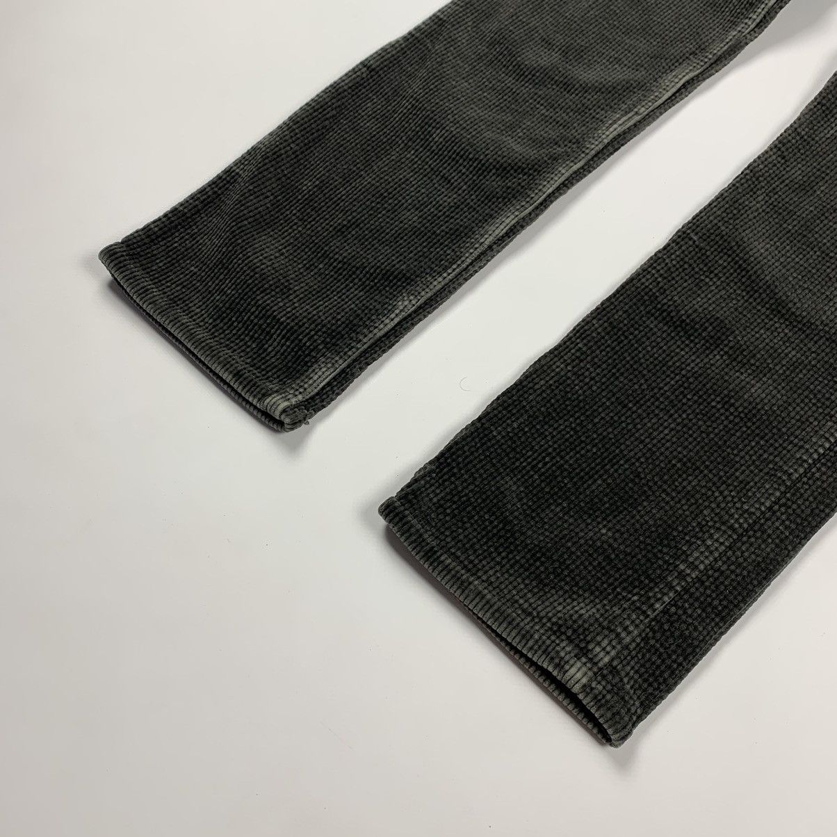 Louis Vuitton Louis Vuitton ash corduroy pants Size US 28 / EU 44 - 3 Thumbnail