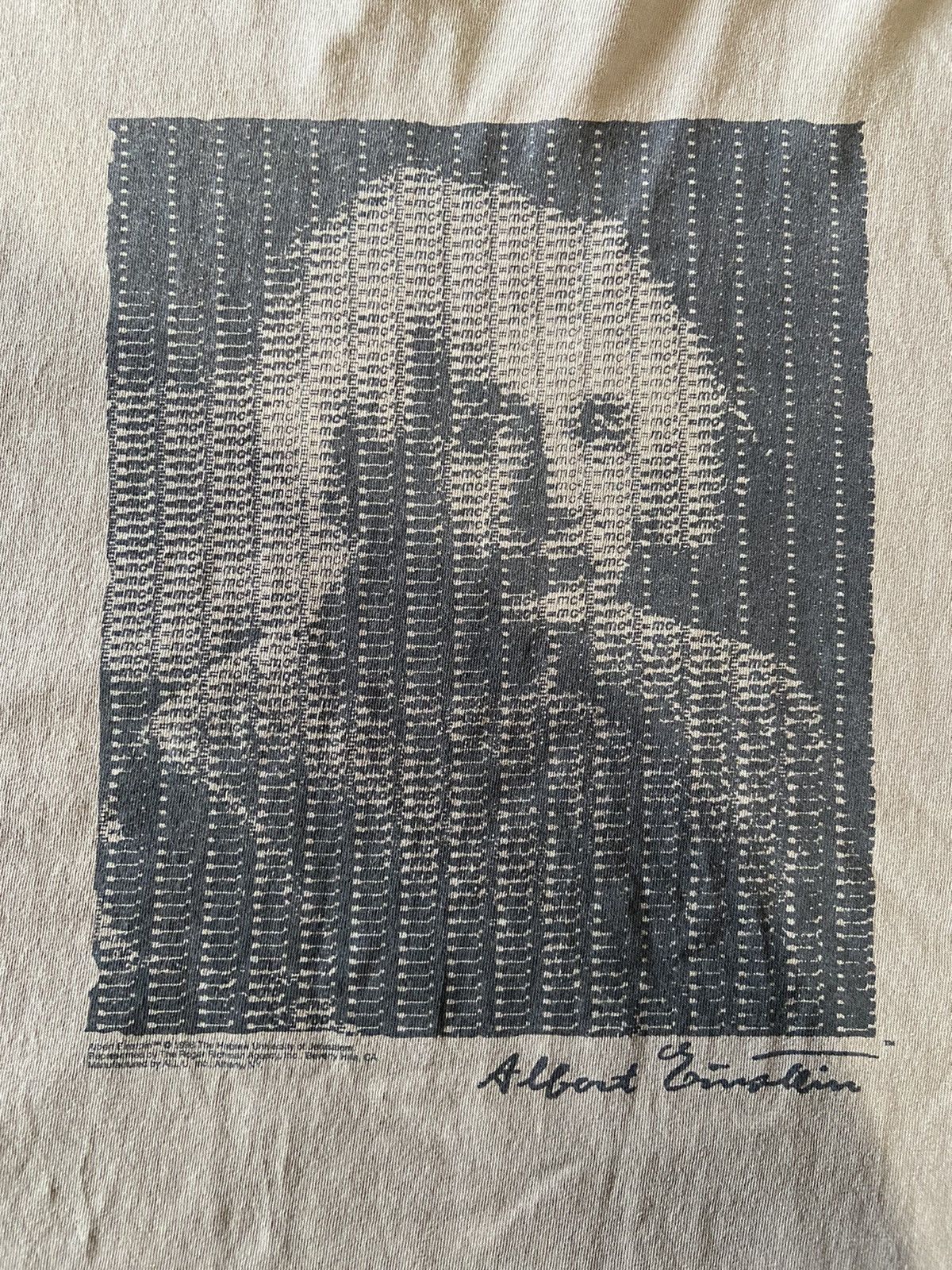 Arts & Science × Vintage Vintage Albert Einstein reality is merely an illusion tee xl Size US XL / EU 56 / 4 - 10 Thumbnail