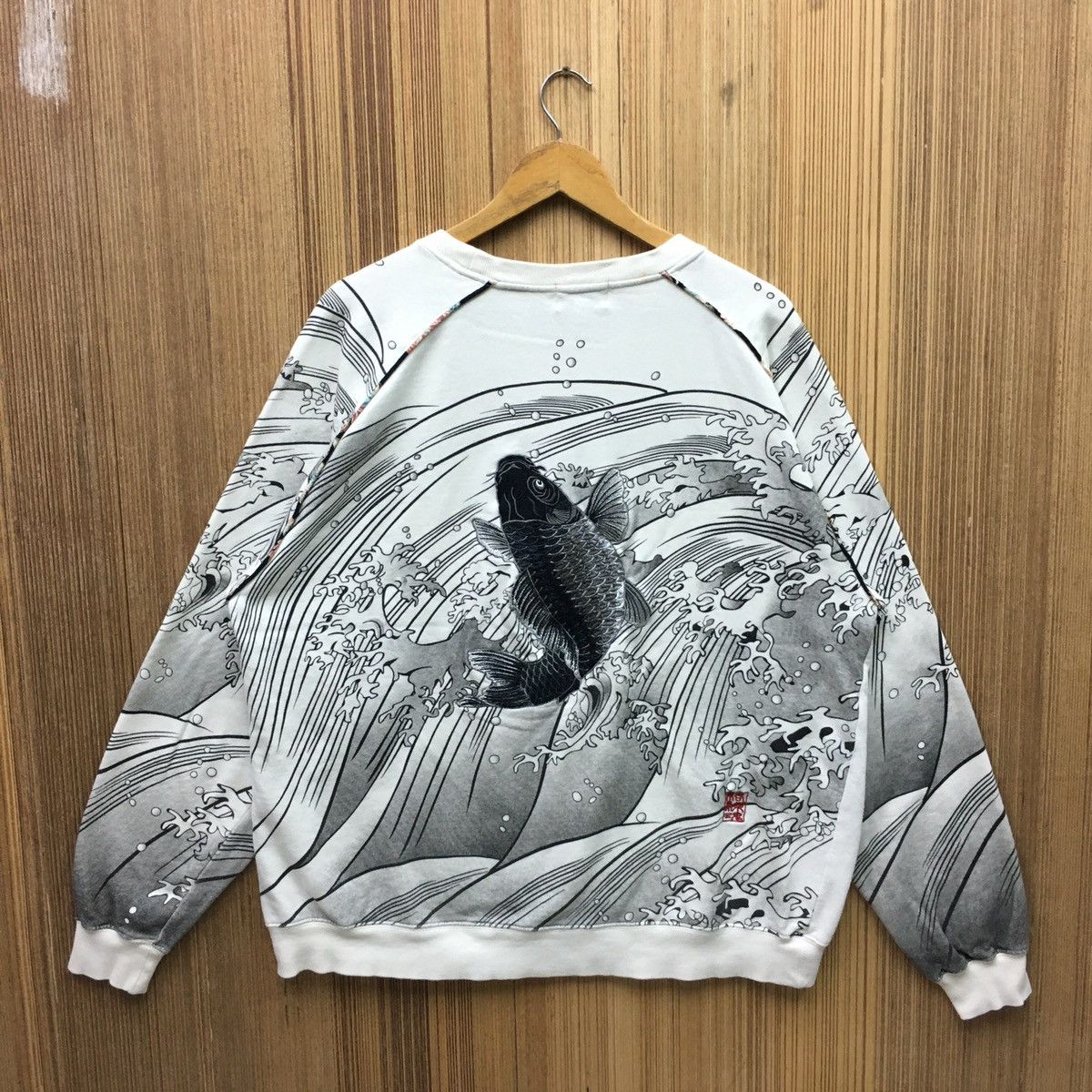 Other Vintage Karakuri Tamashii Fish Koi Motif Sukajan Sweatshirt Size US L / EU 52-54 / 3 - 1 Thumbnail