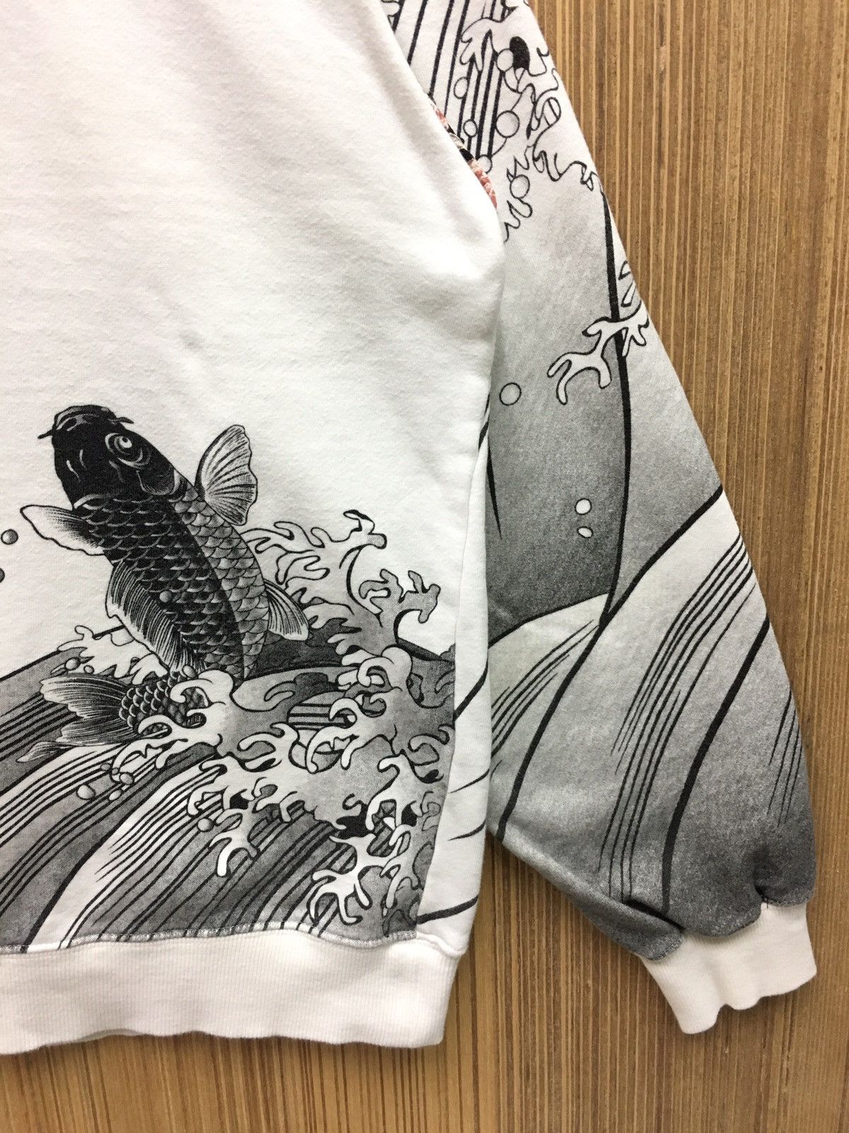 Other Vintage Karakuri Tamashii Fish Koi Motif Sukajan Sweatshirt Size US L / EU 52-54 / 3 - 9 Thumbnail