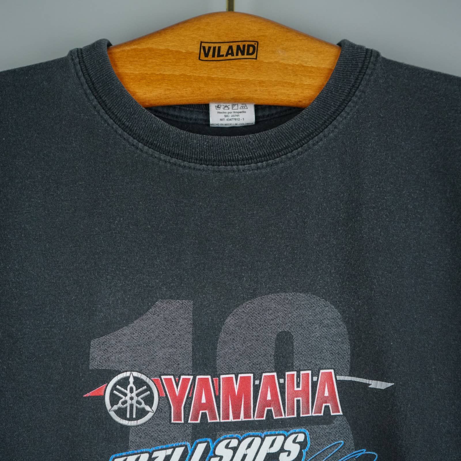 Vintage early 2000s Yamaha Racing Moto t shirt y2k Size US M / EU 48-50 / 2 - 10 Thumbnail