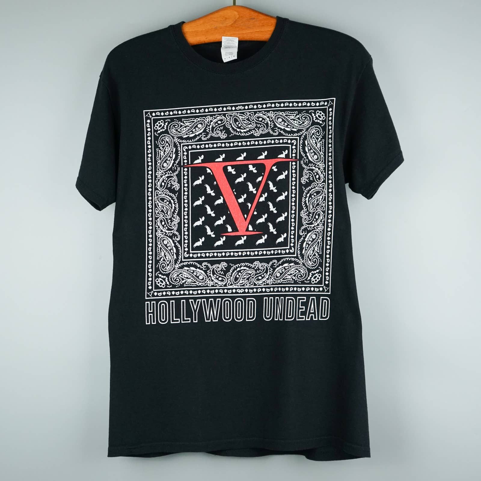 Band Tees × Vintage 2018 Hollywood Undead t shirt Size US M / EU 48-50 / 2 - 1 Thumbnail