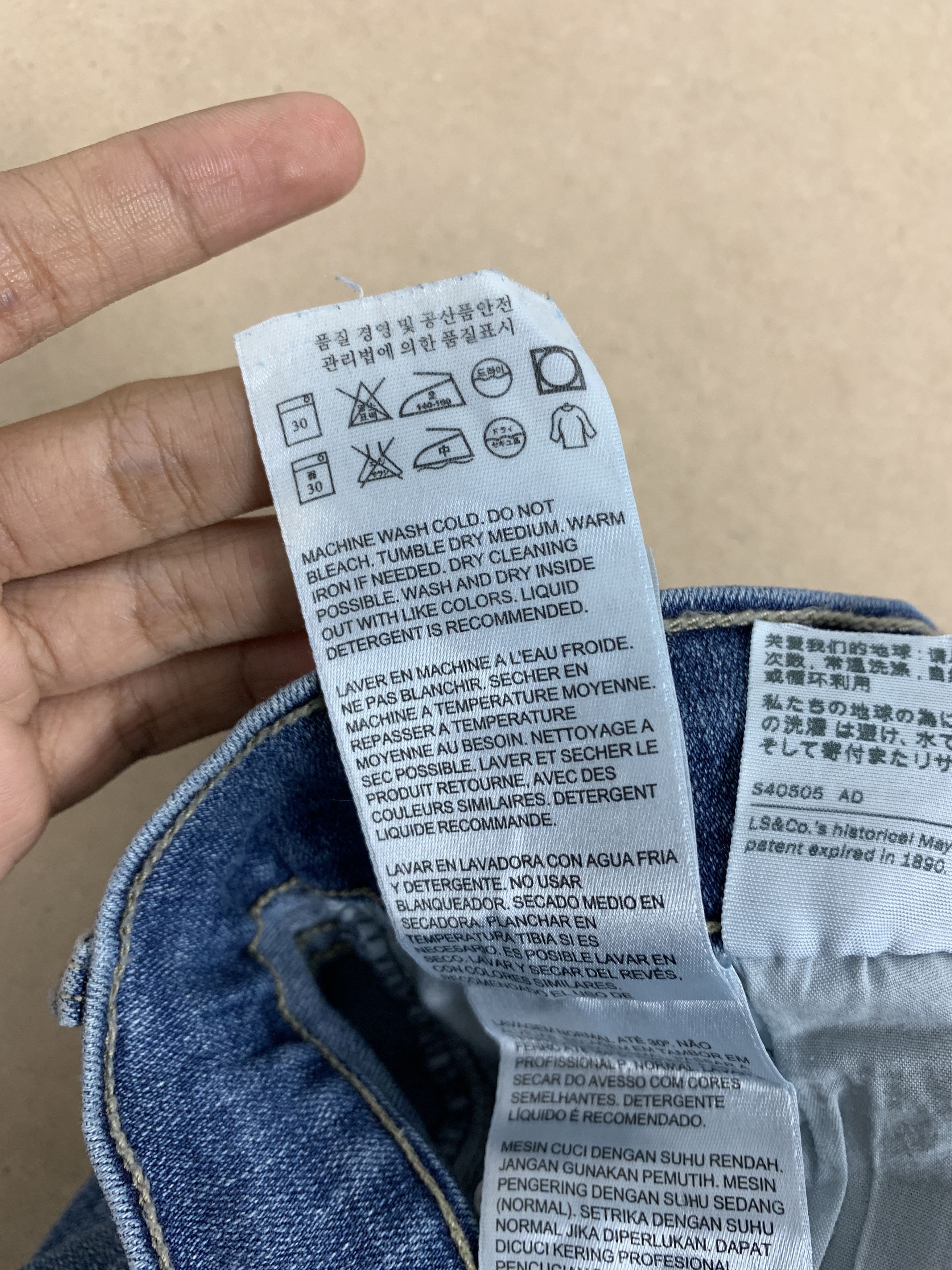Levi's Vintage LEVI'S 505 Straight Cut Mid Wash Jeans P0205 Size 28" / US 6 / IT 42 - 14 Thumbnail