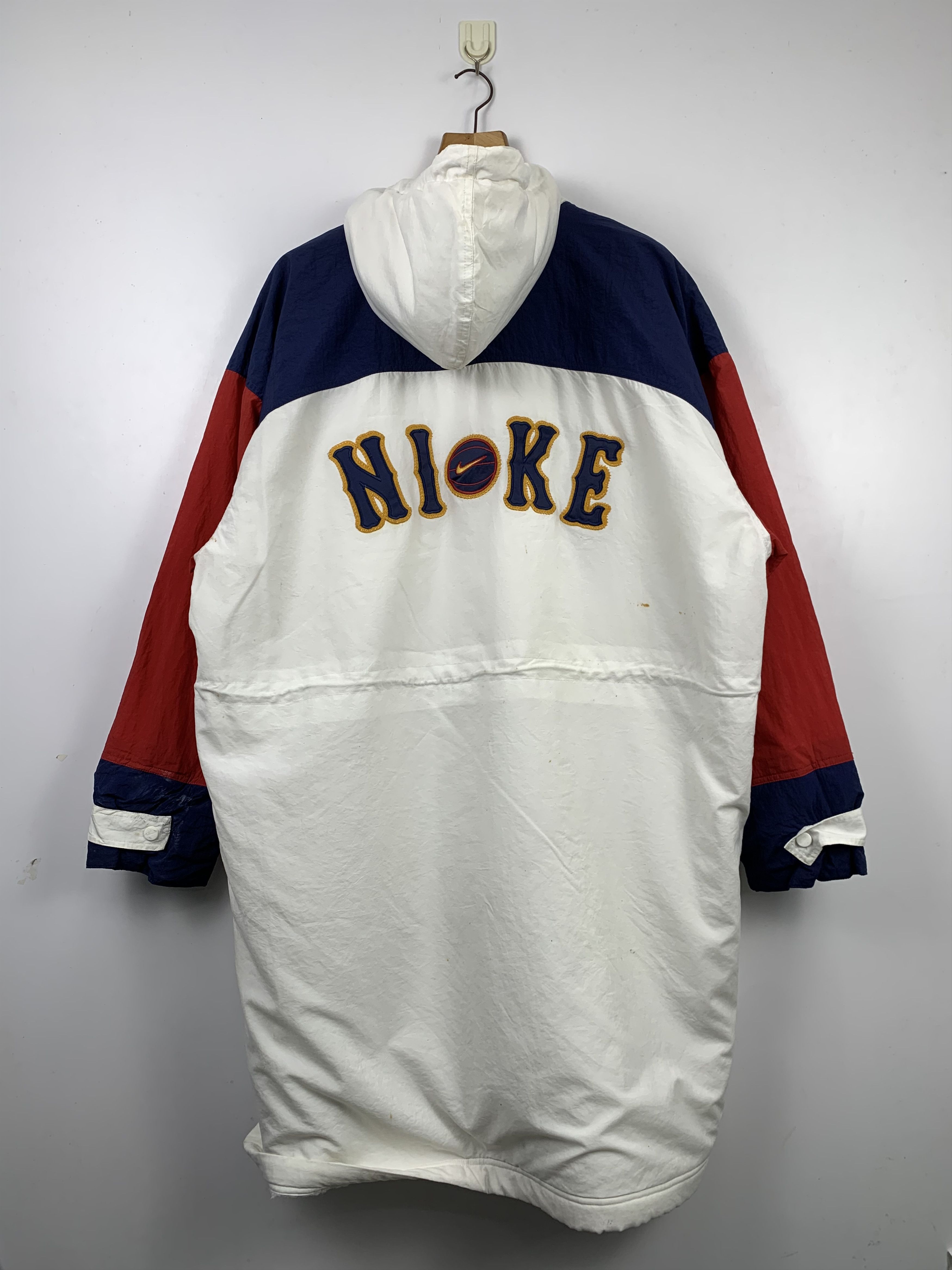 Nike Vintage Nike Swoosh Big Logo Sherpa Lining Jacket J0433 Size US XL / EU 56 / 4 - 1 Thumbnail