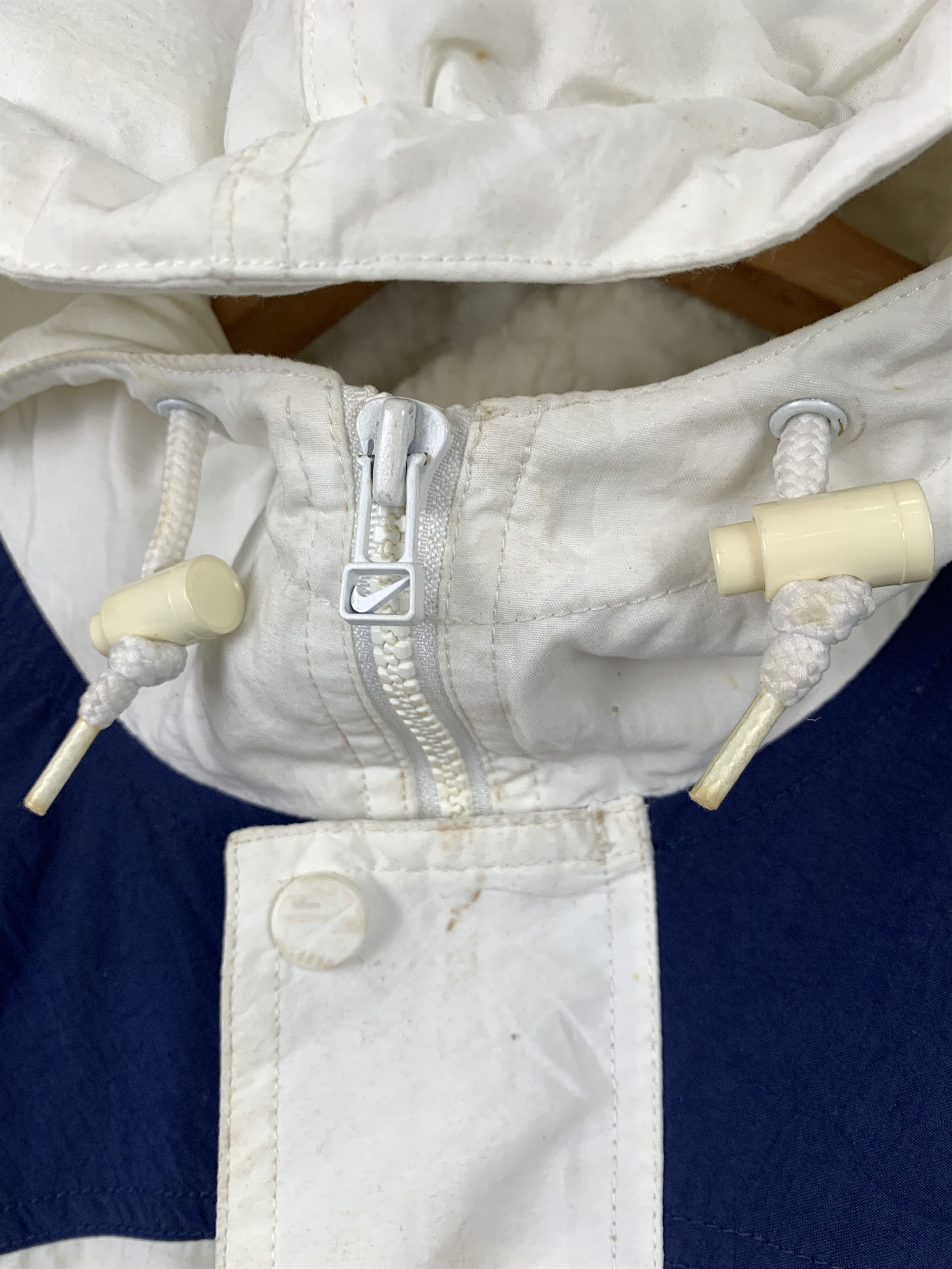 Nike Vintage Nike Swoosh Big Logo Sherpa Lining Jacket J0433 Size US XL / EU 56 / 4 - 10 Thumbnail