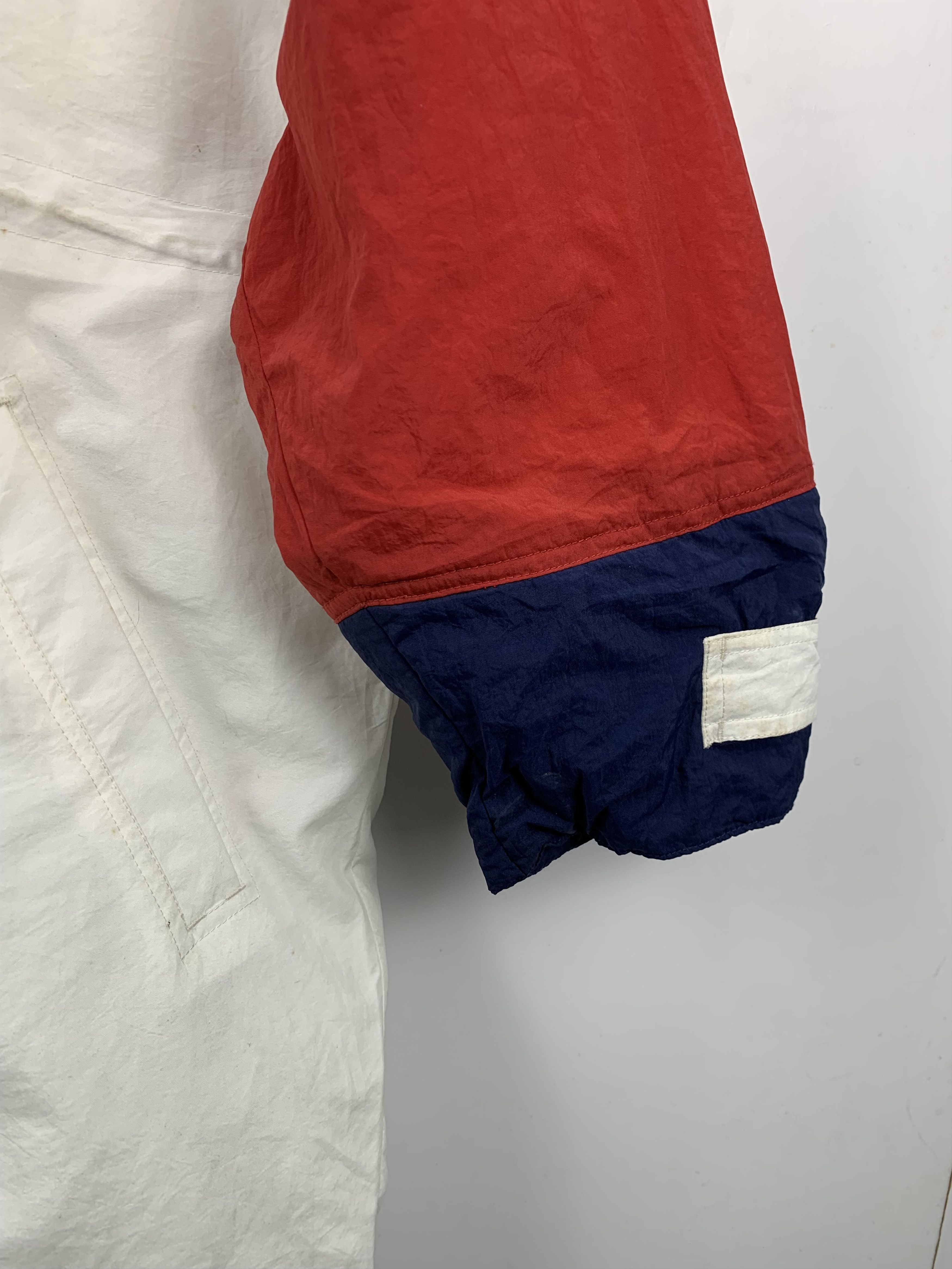 Nike Vintage Nike Swoosh Big Logo Sherpa Lining Jacket J0433 Size US XL / EU 56 / 4 - 4 Thumbnail