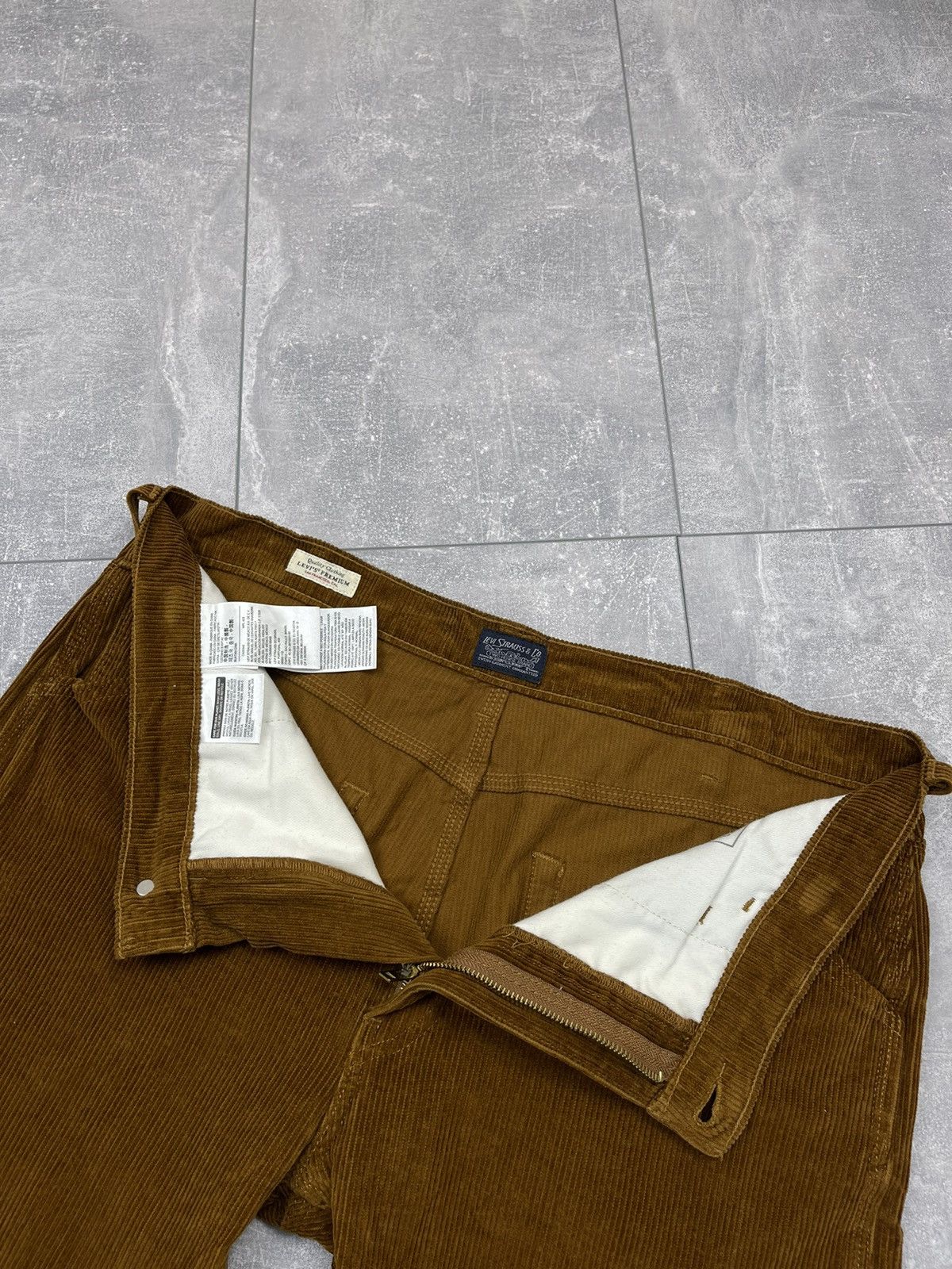 Levi's Levi’s Velvet Brown Pants Size US 36 / EU 52 - 11 Thumbnail